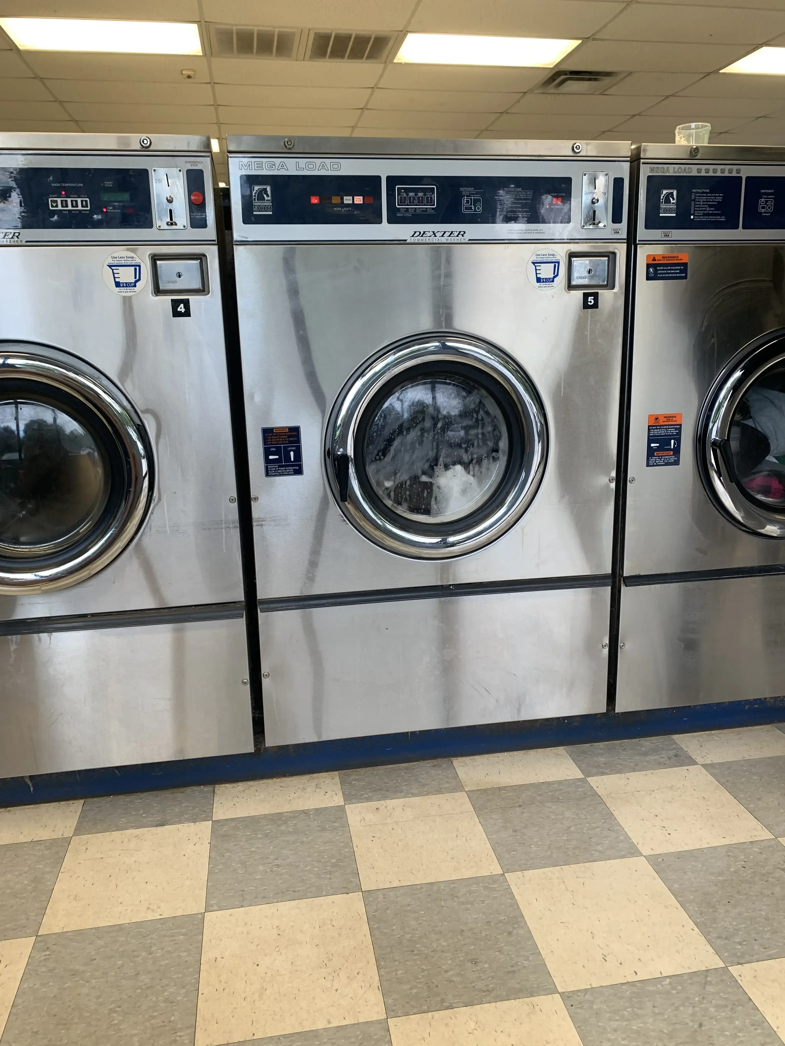 Coin Laundry thumbnail 14