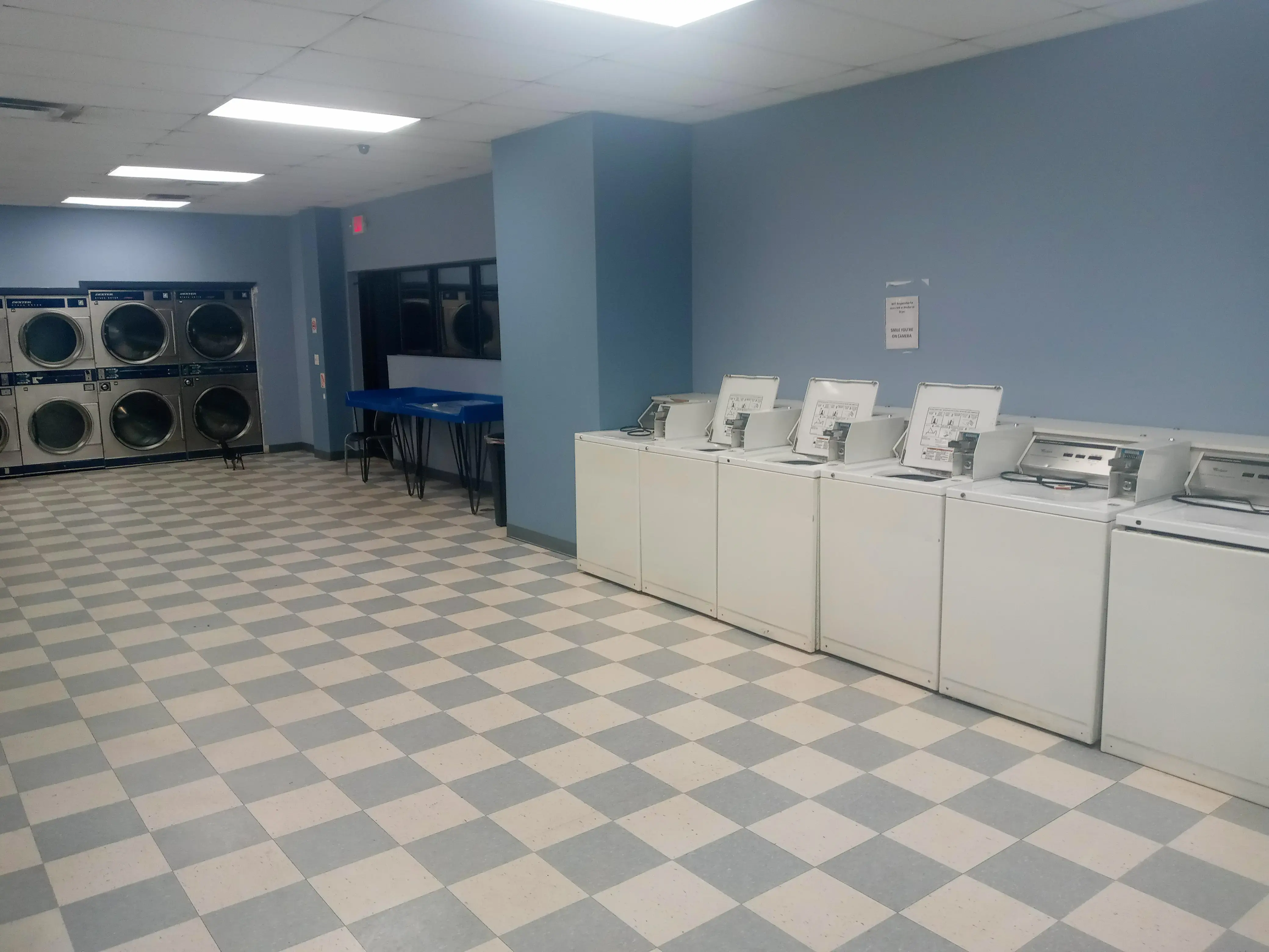 Coin Laundry thumbnail 11