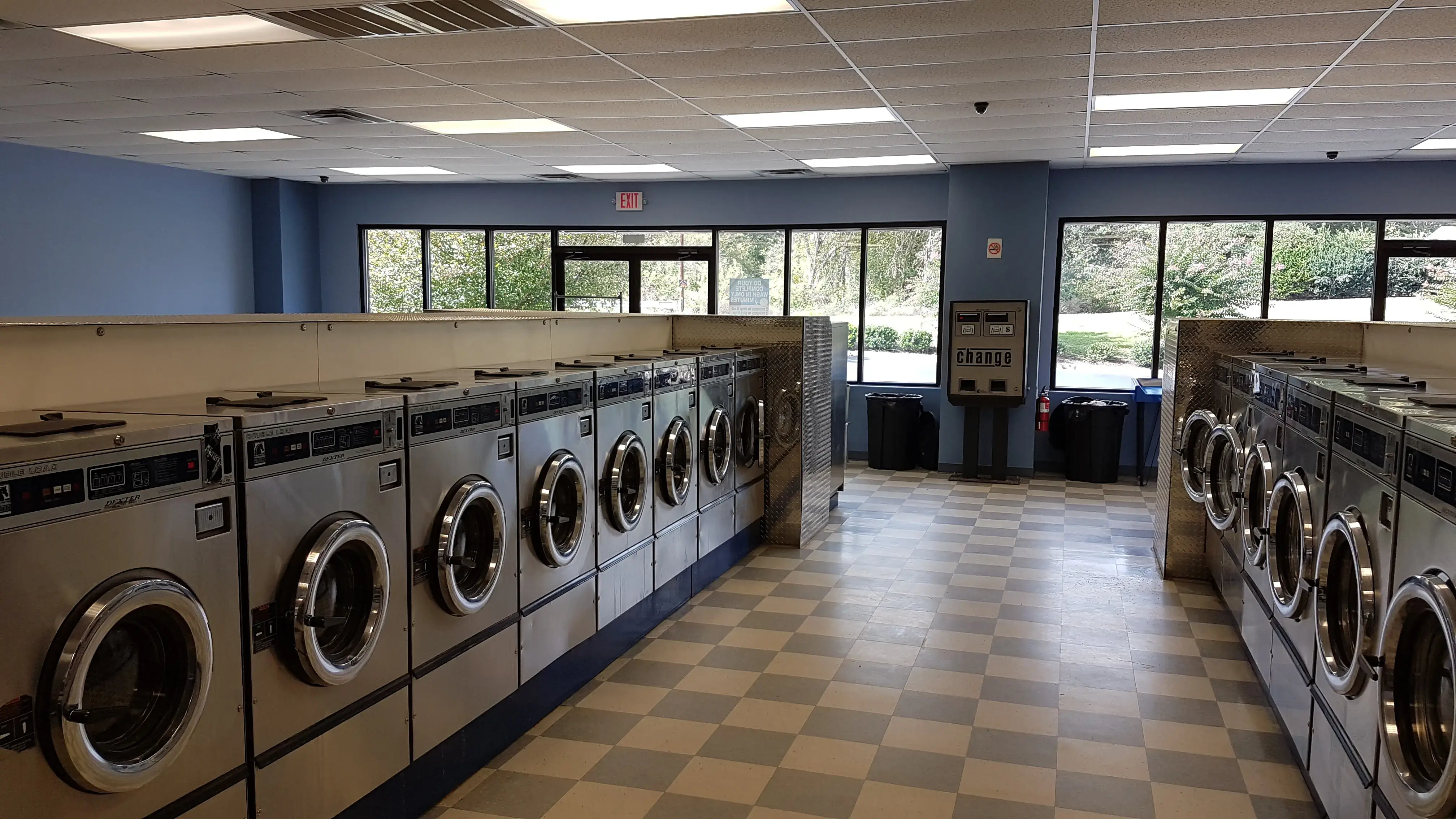 Coin Laundry thumbnail 16