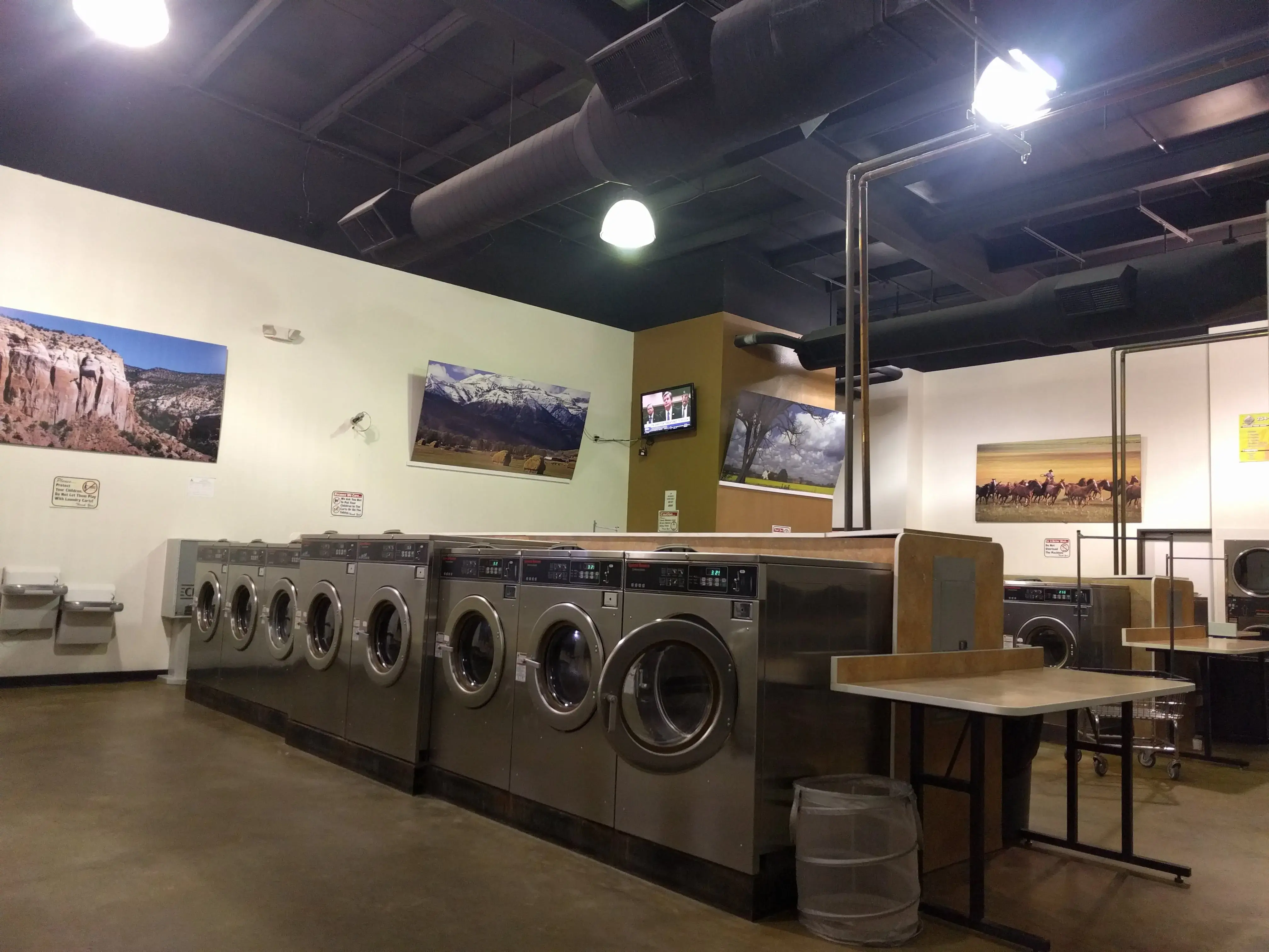 Coin Laundry thumbnail 5