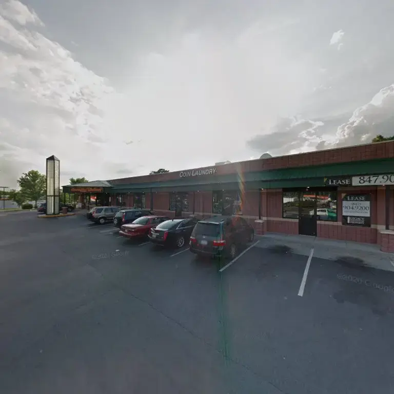 Coin laundry location