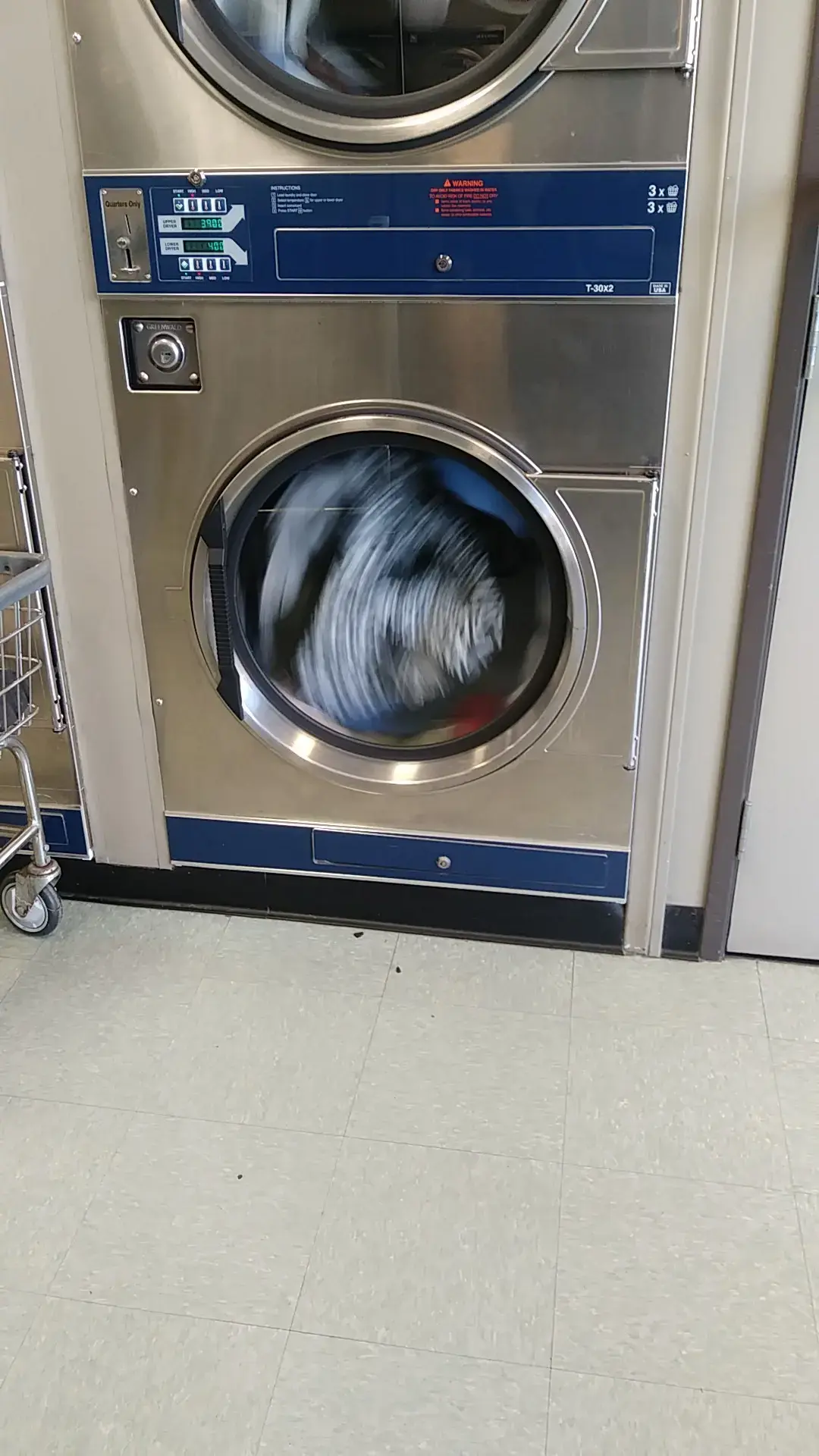Coin Laundry - Image 15
