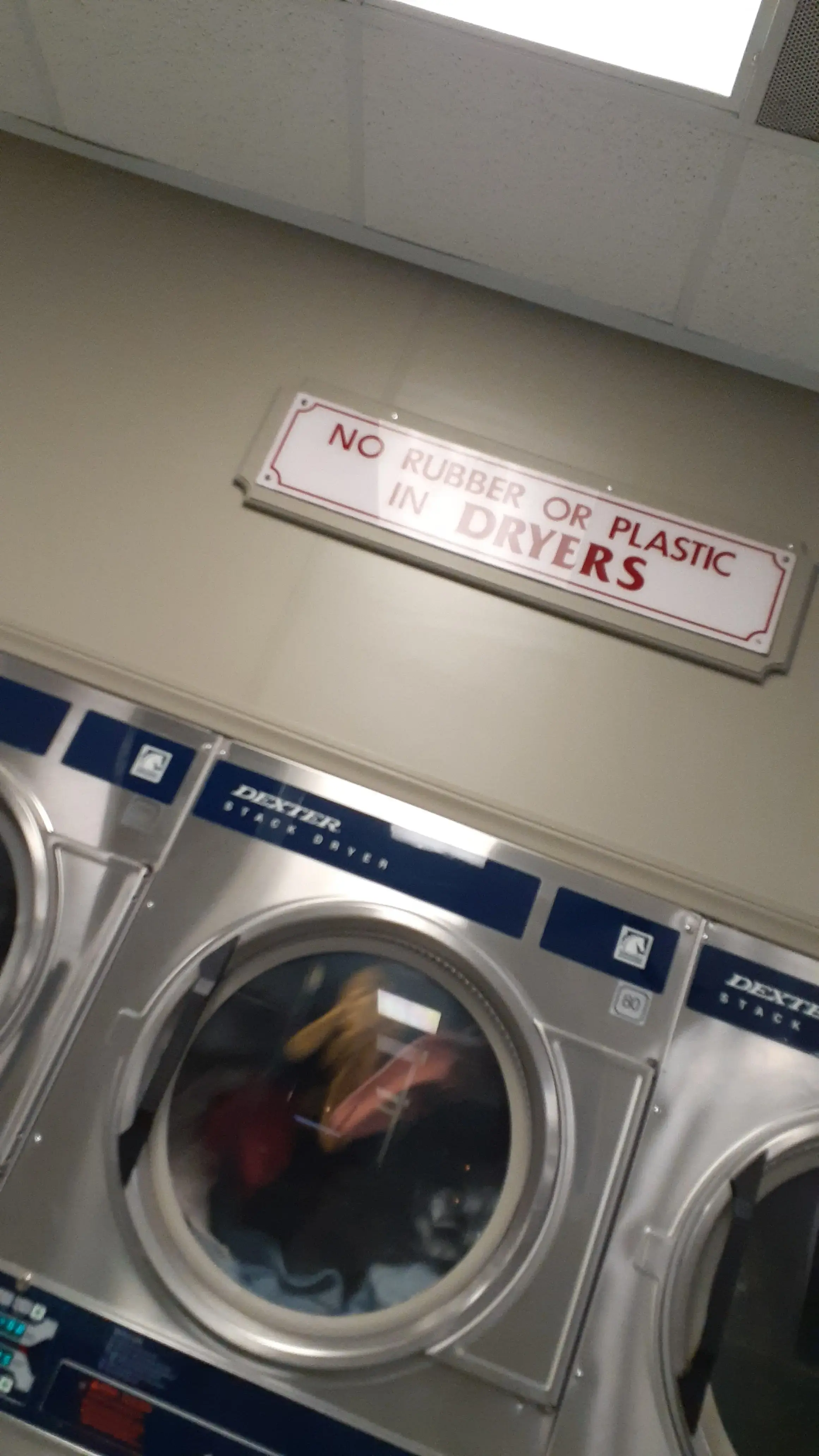 Coin Laundry thumbnail 9