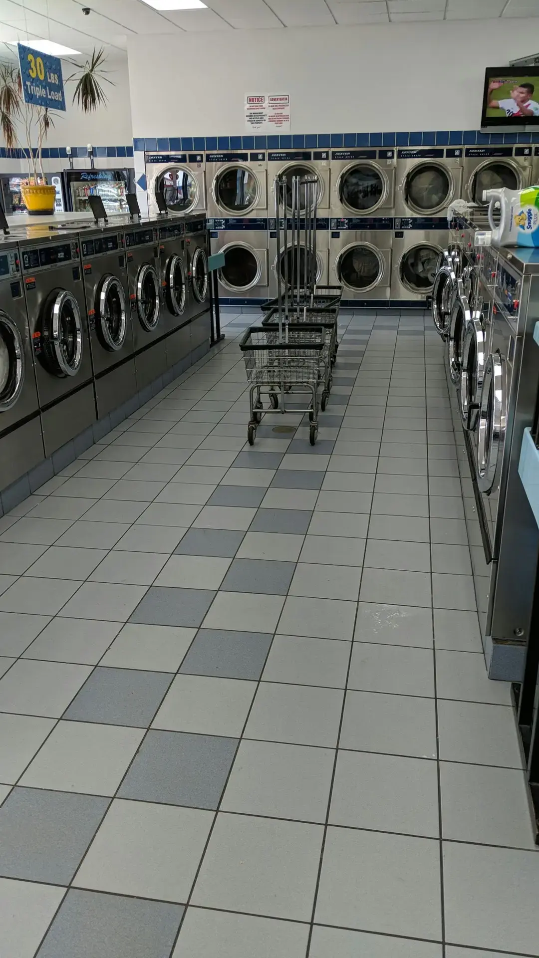 Coin Laundry thumbnail 6