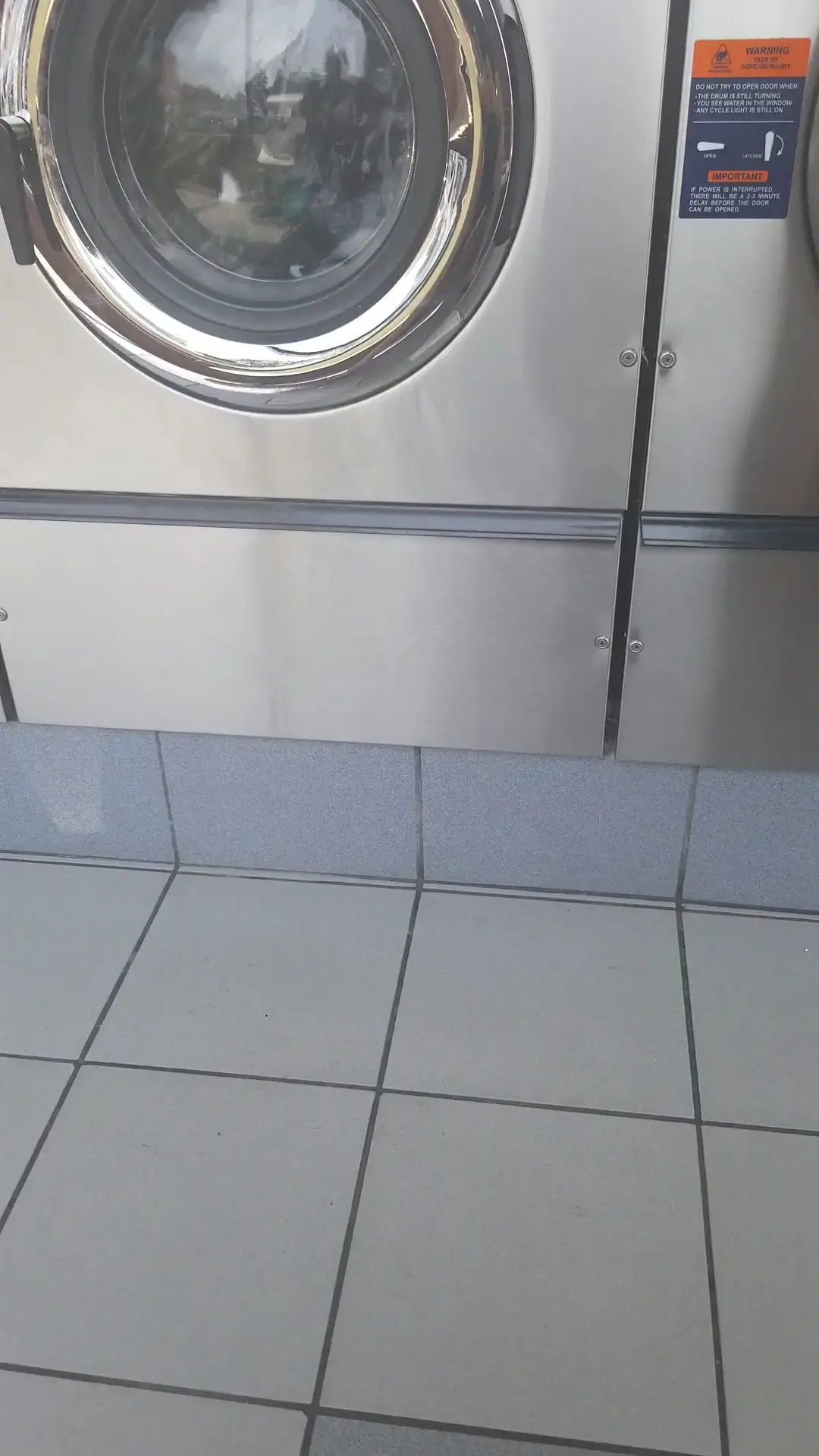 Coin Laundry thumbnail 3