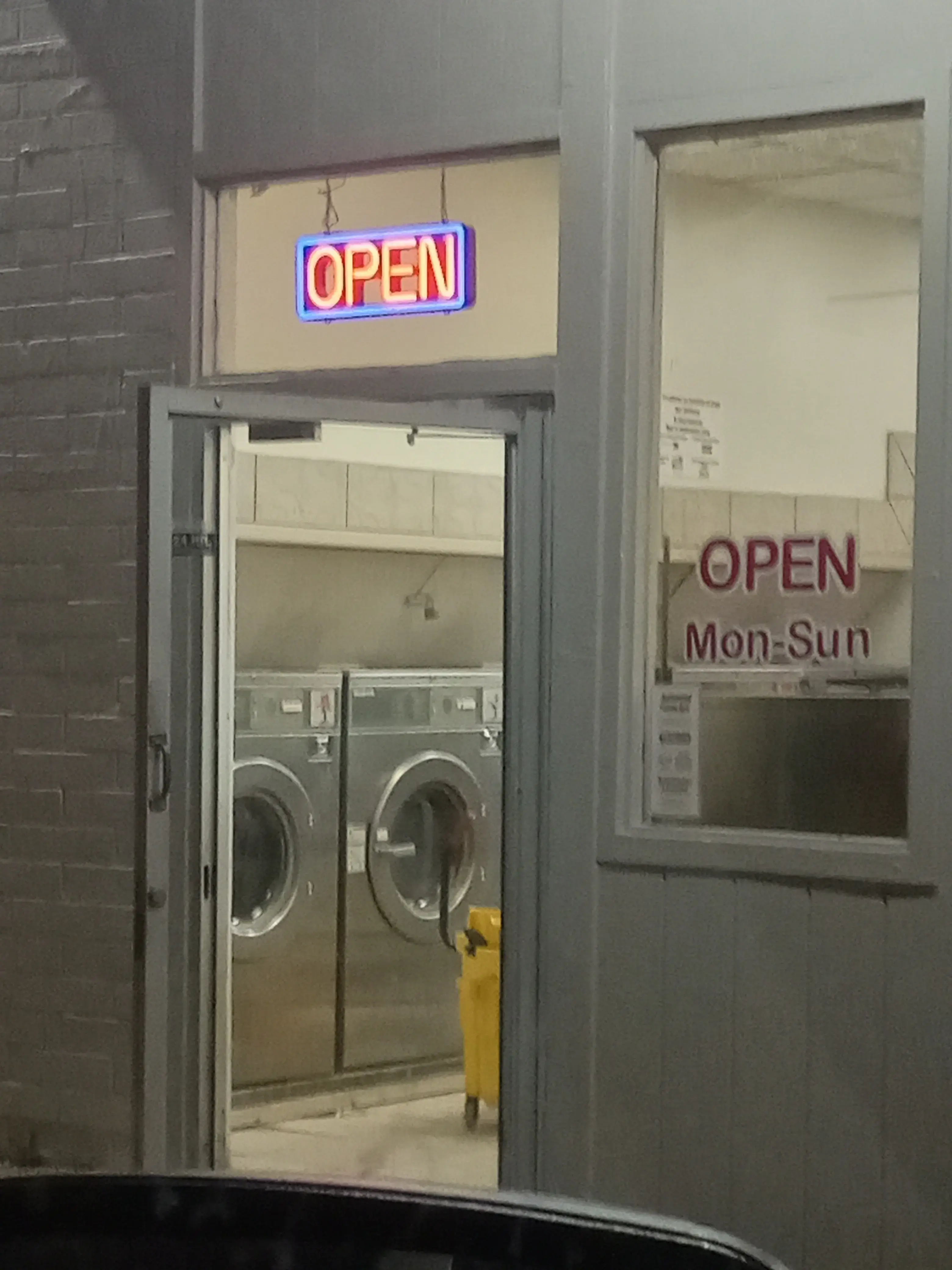 Coin Laundry - Image 20