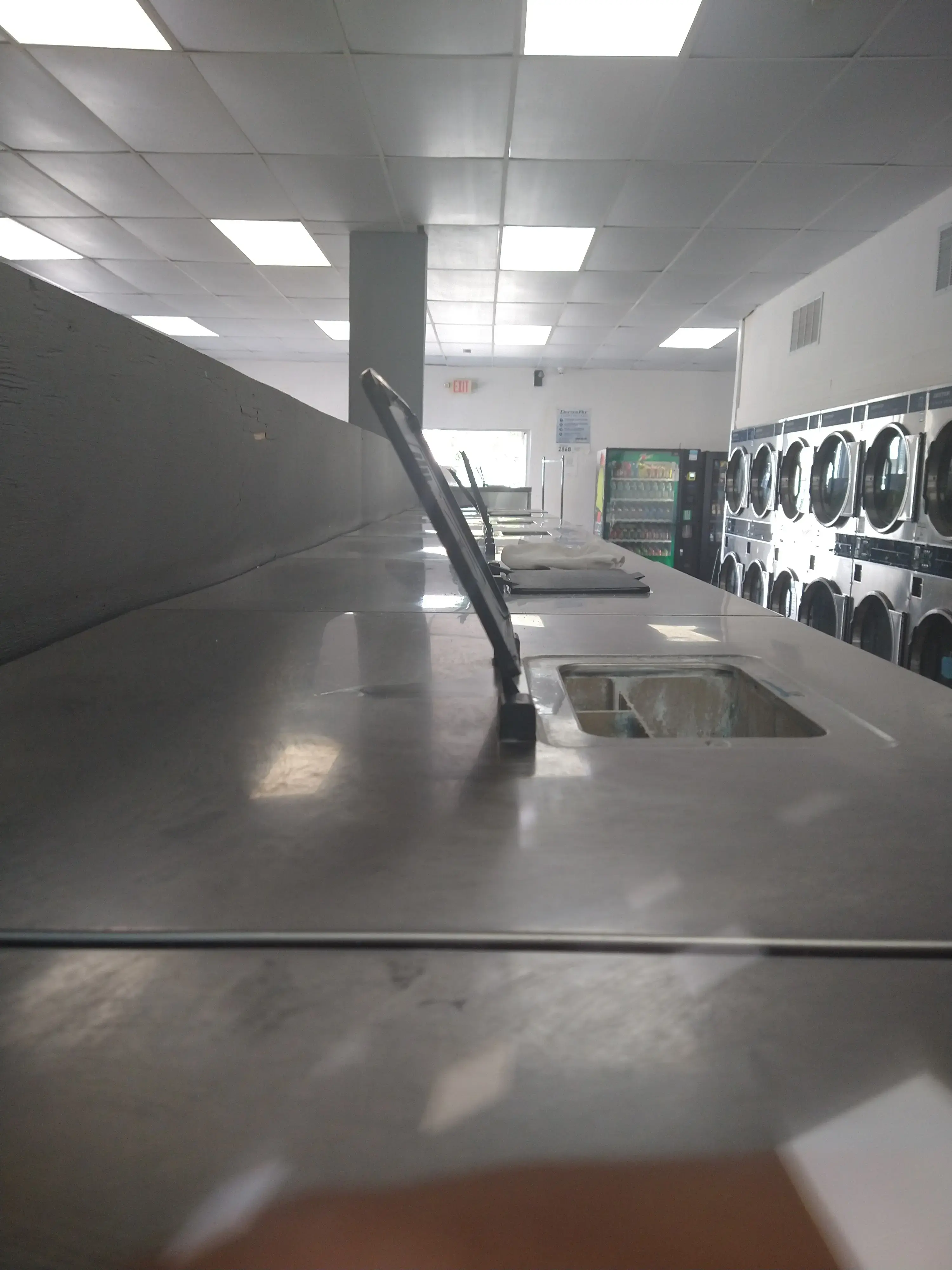 Coin Laundry of America#2 - Image 9