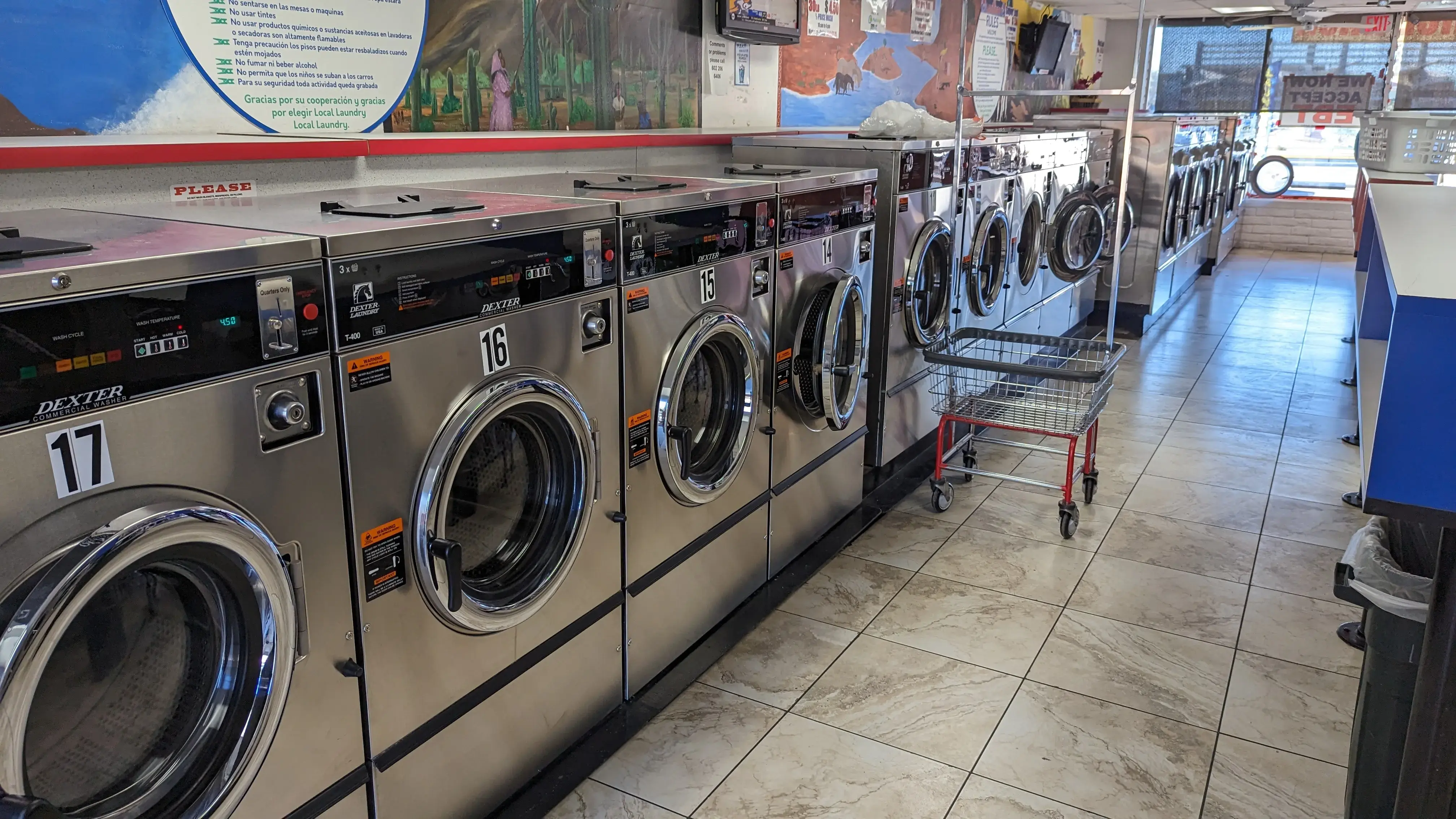 Coin laundry on 19th Ave thumbnail 8