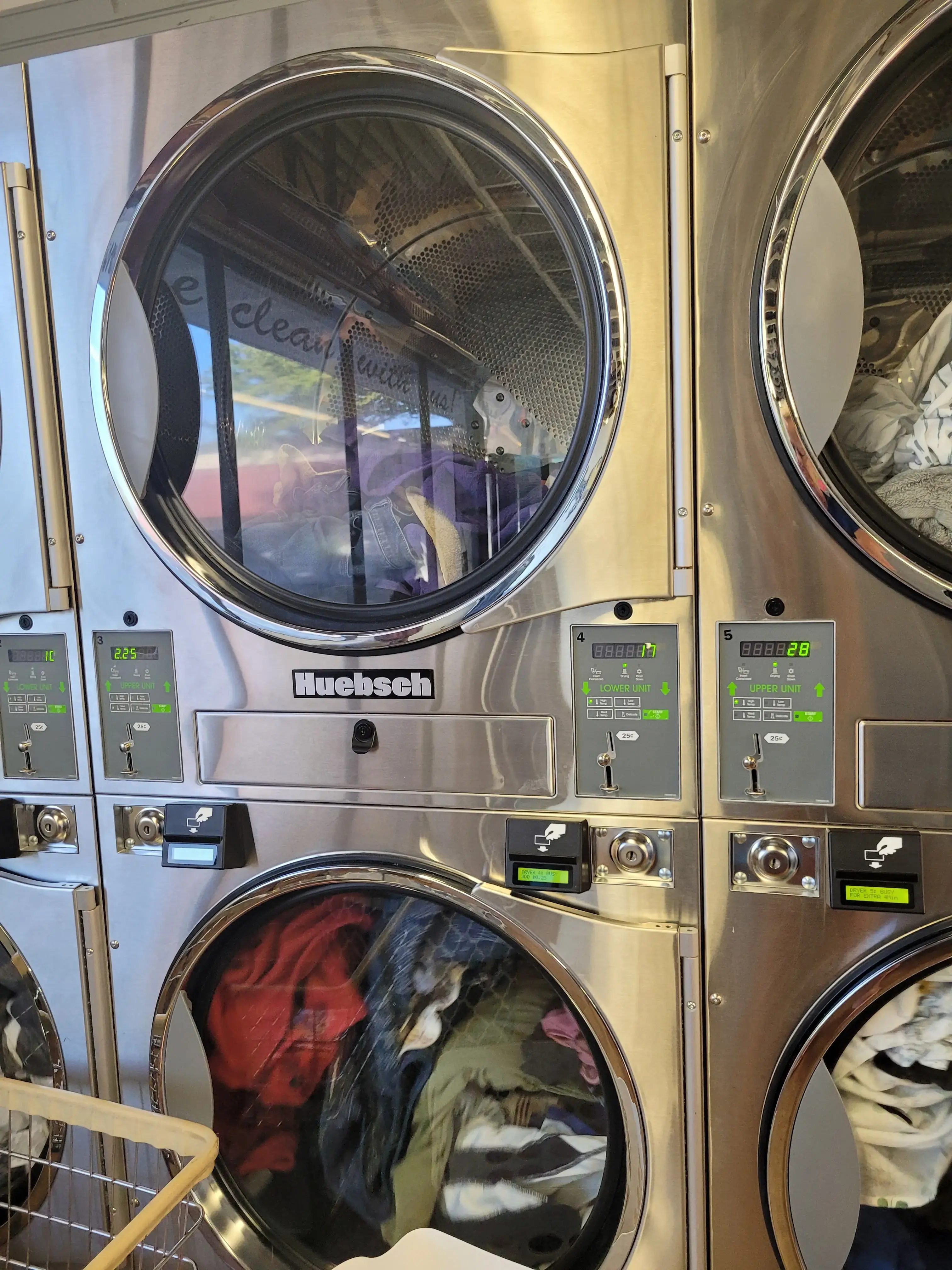 Coin Laundry - Image 13