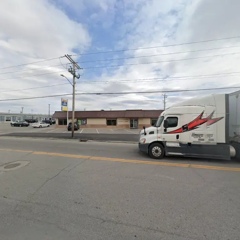 Coin Laundry thumbnail 4