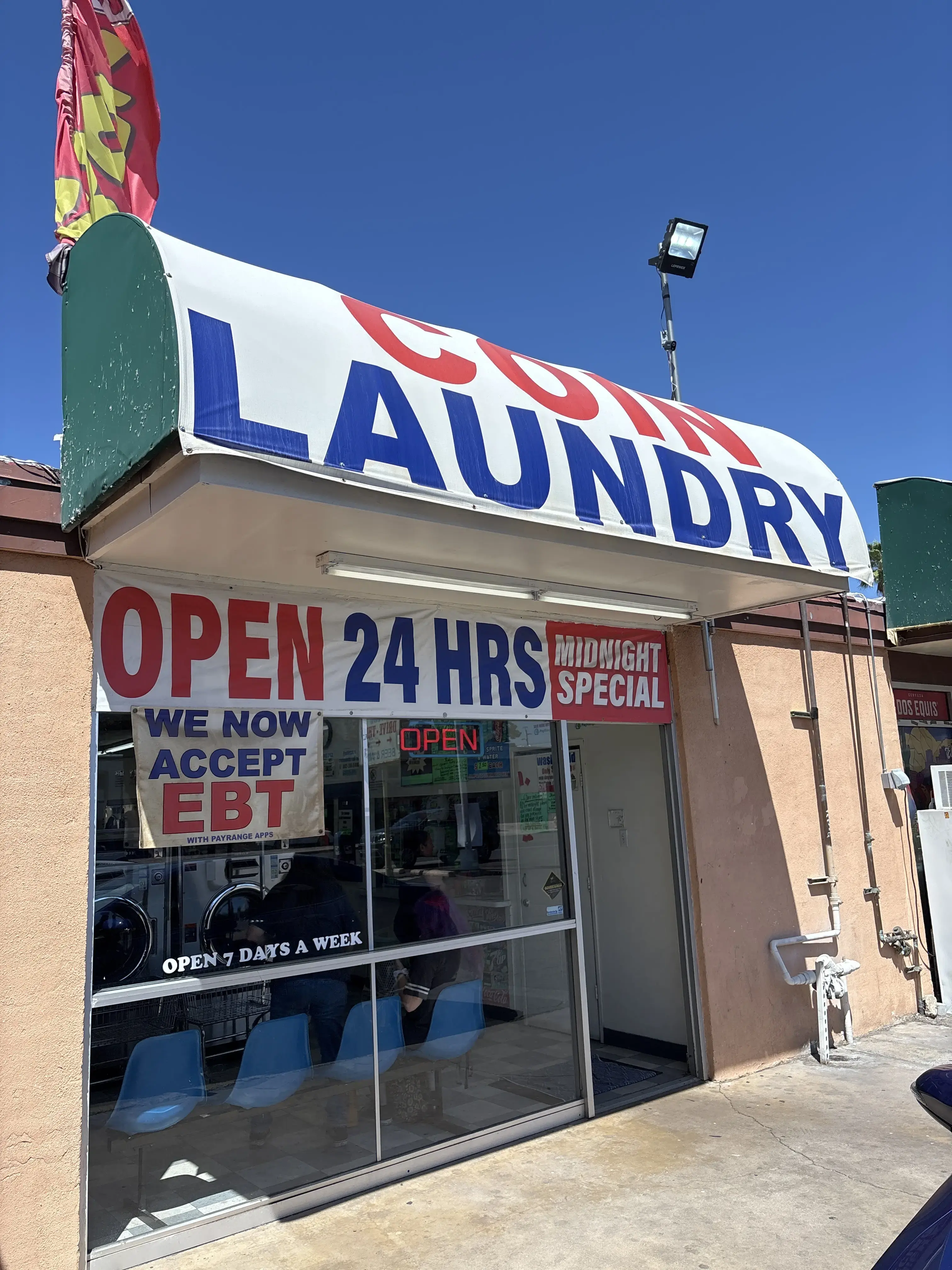 Coin Laundry thumbnail 2