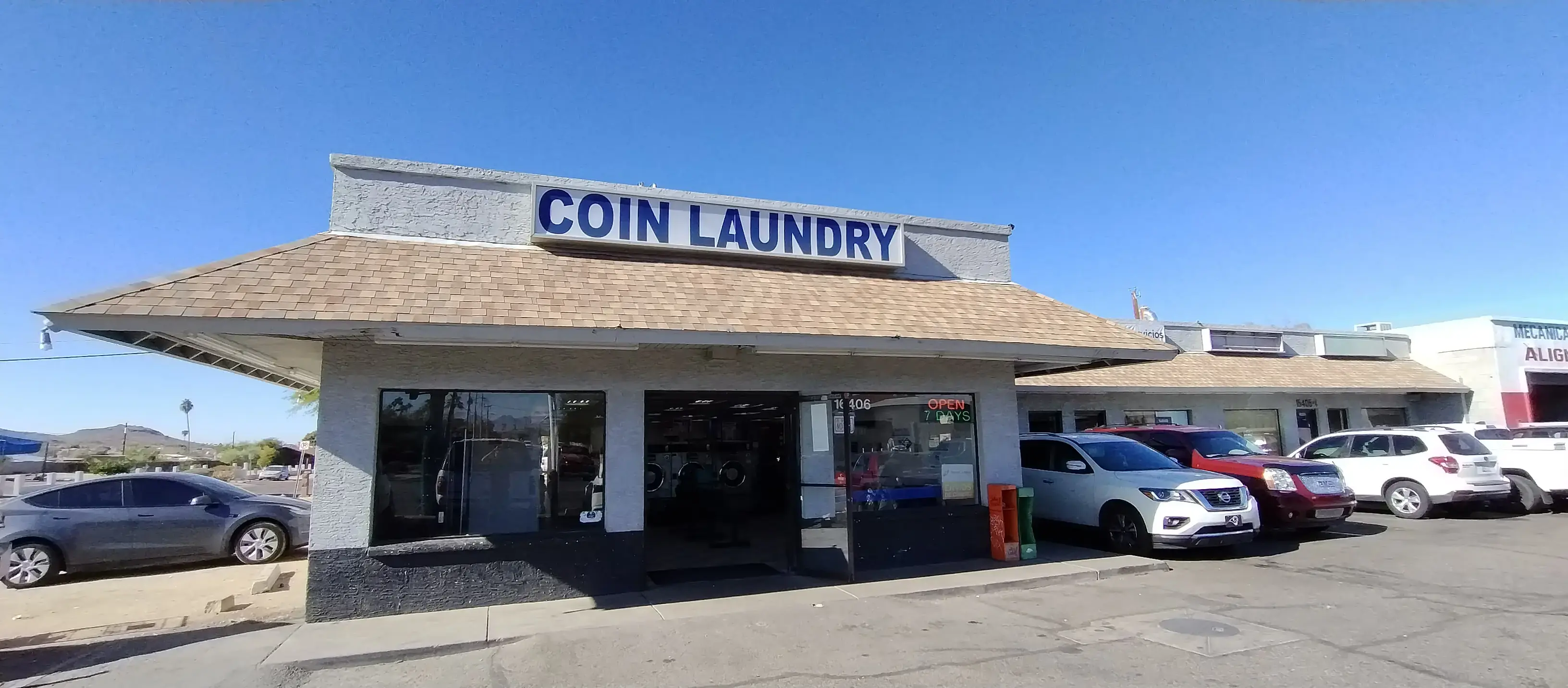 Coin Laundry - Image 4