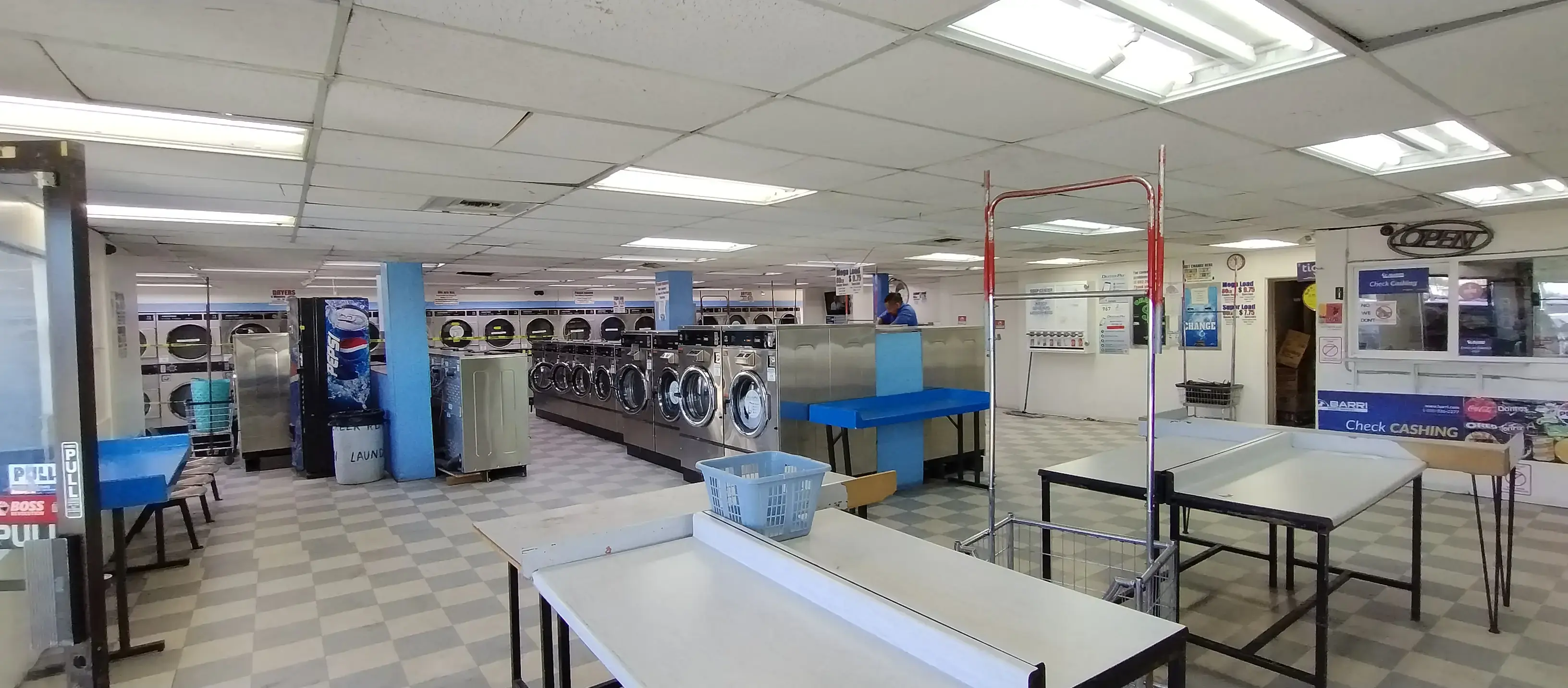 Coin Laundry thumbnail 12