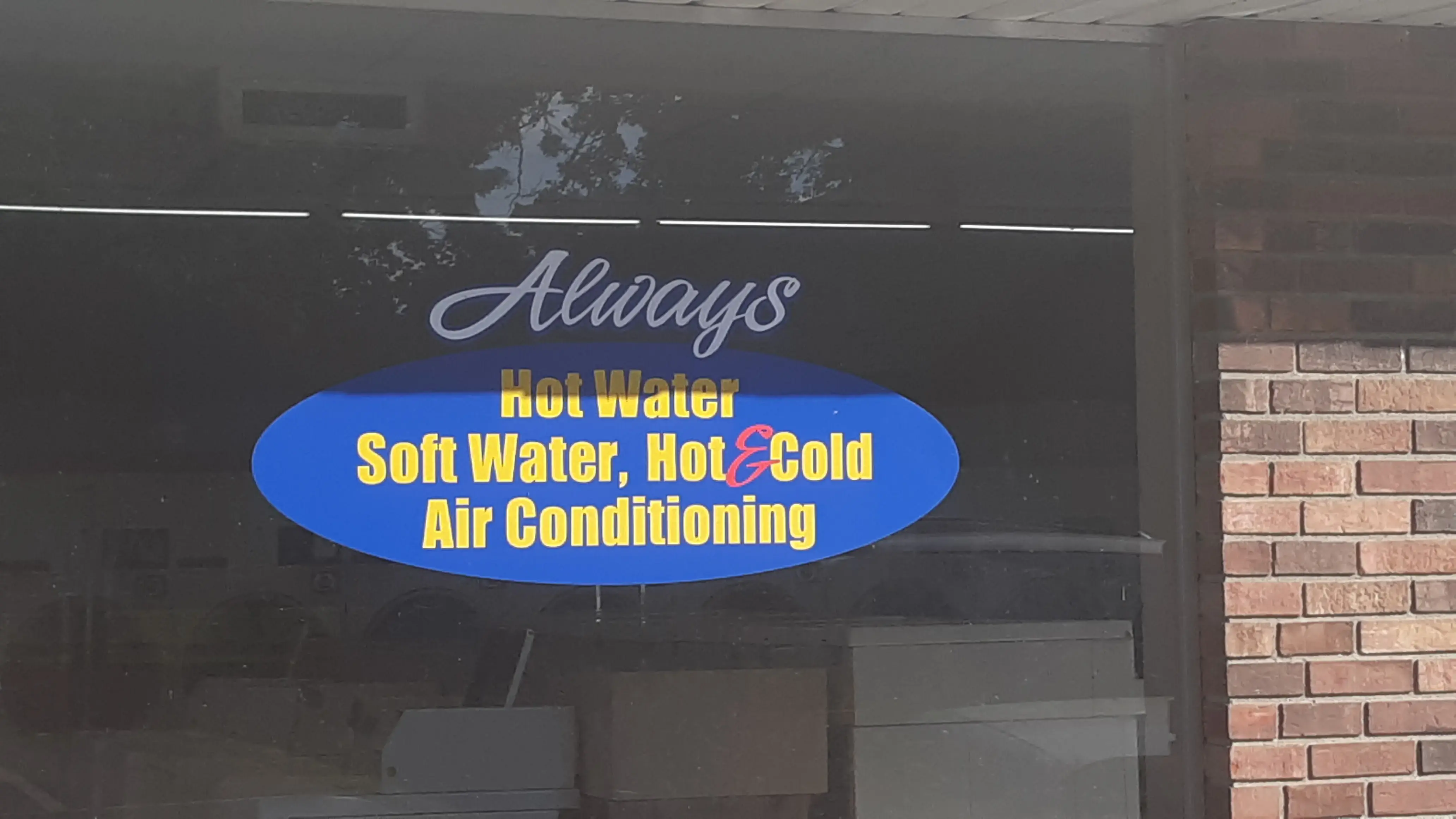 Coin laundry plaza - Image 7