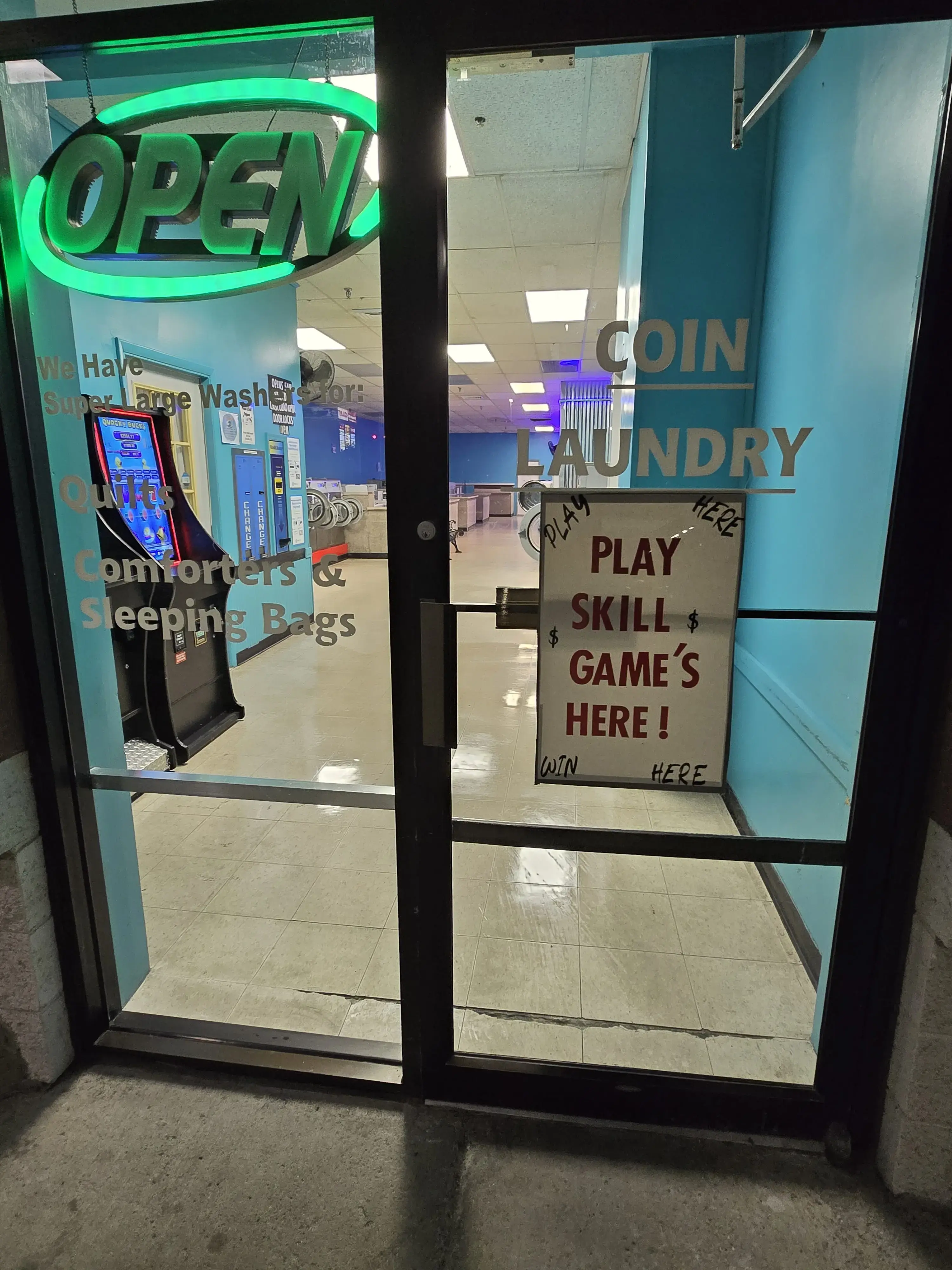 Coin Laundry - Image 8