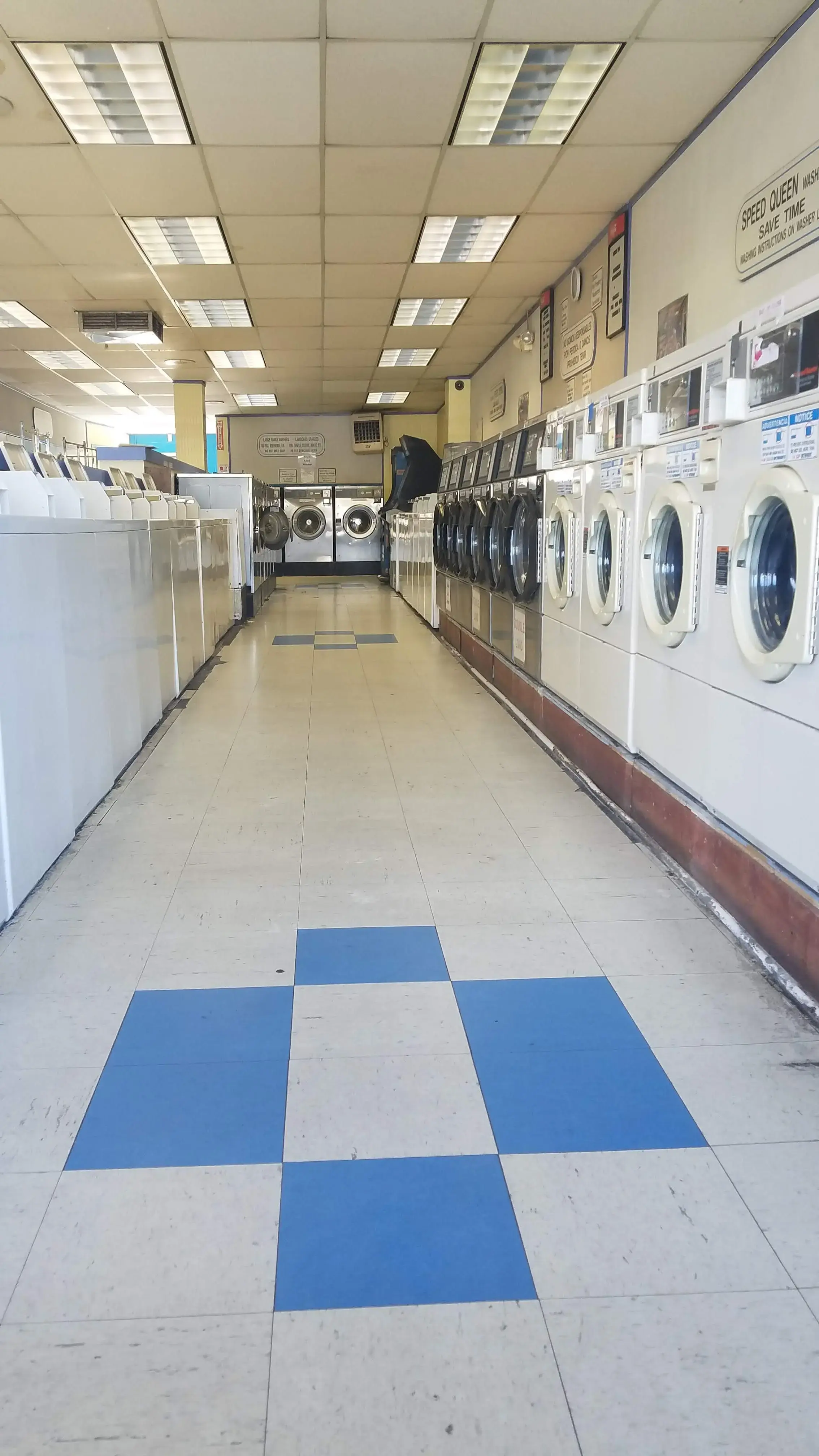 Coin Laundry thumbnail 2