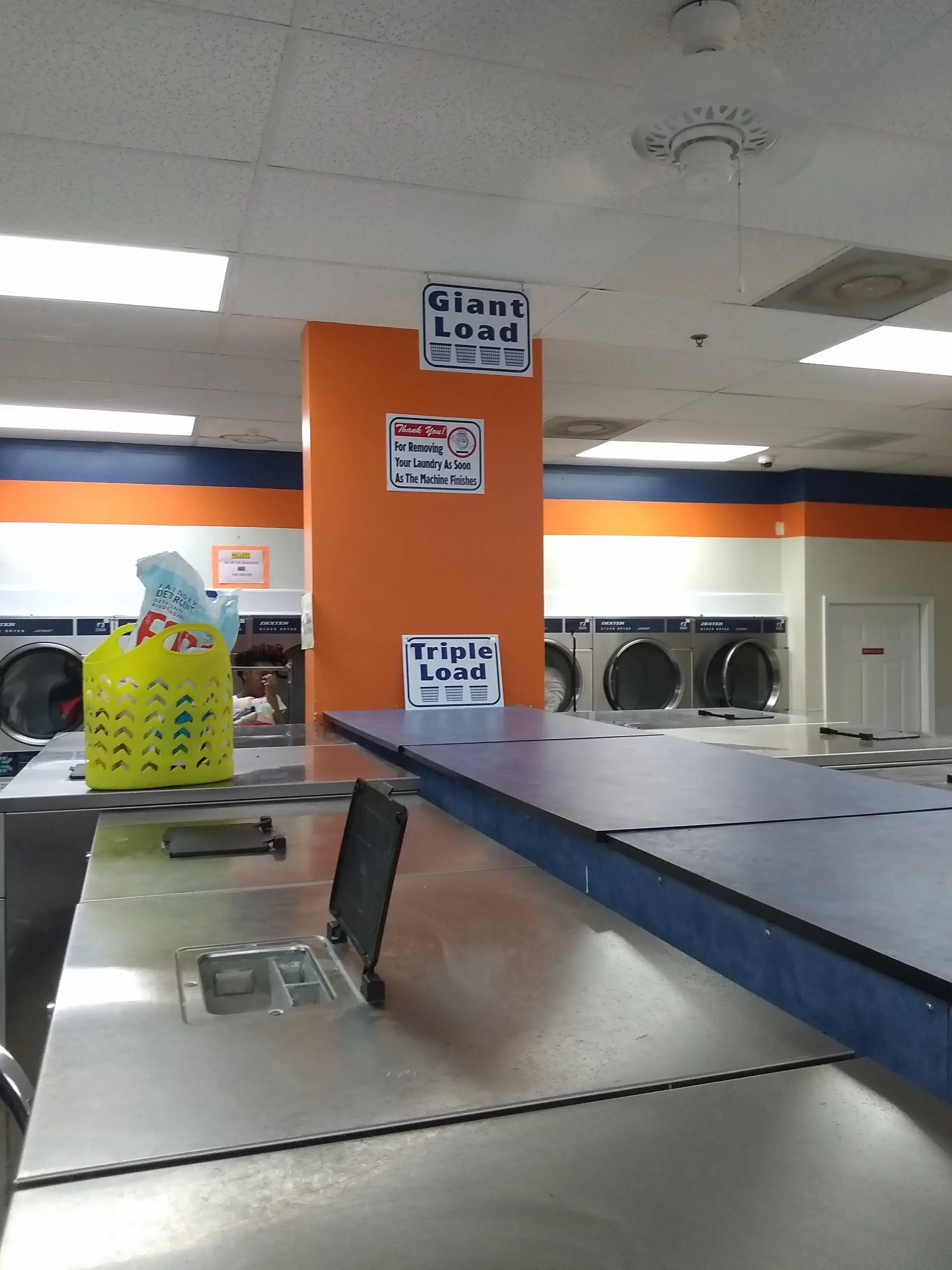 Coin Laundry Supersuds thumbnail 2