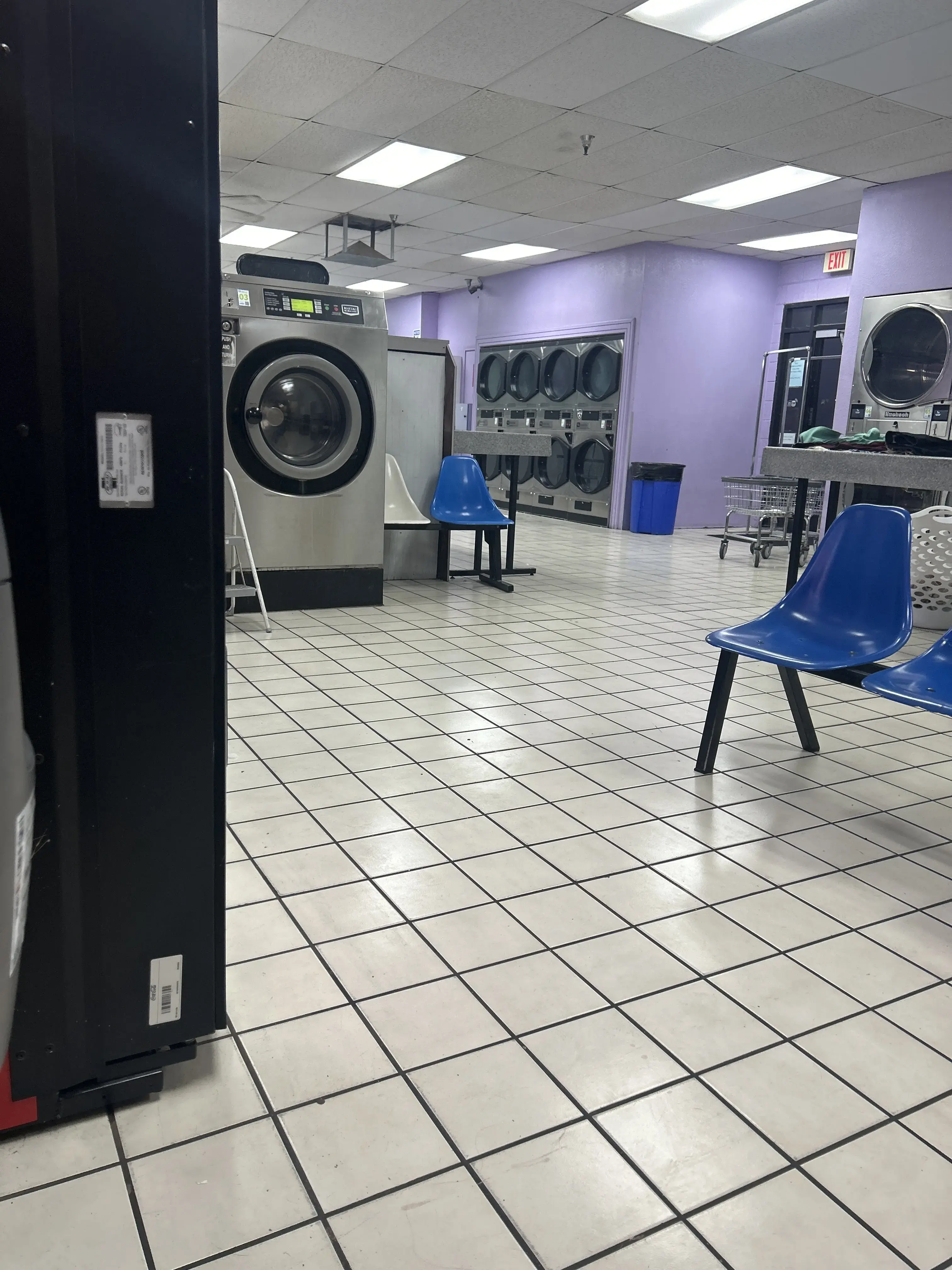 Coin Laundry thumbnail 1