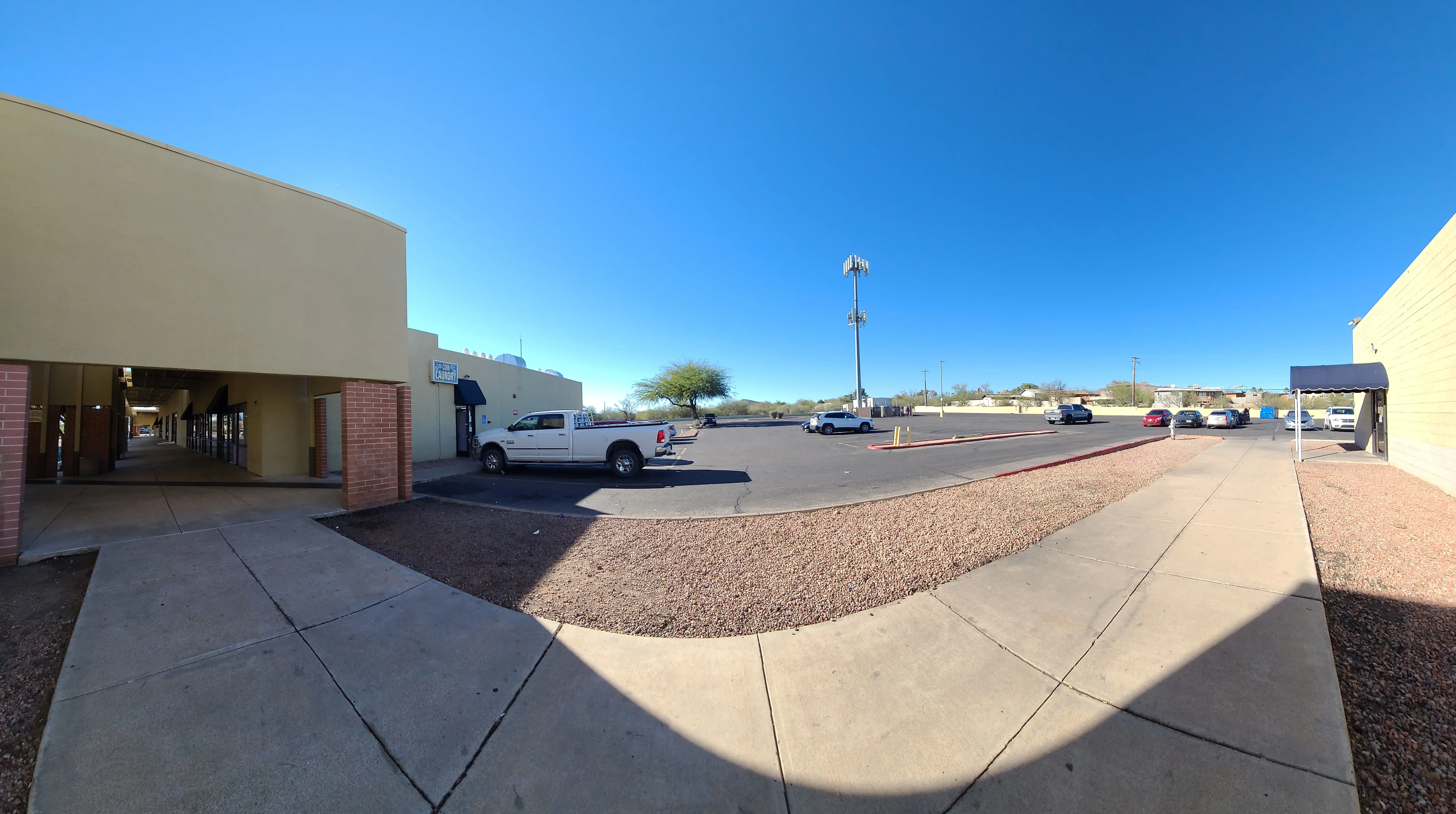 Coin Laundry - Image 20