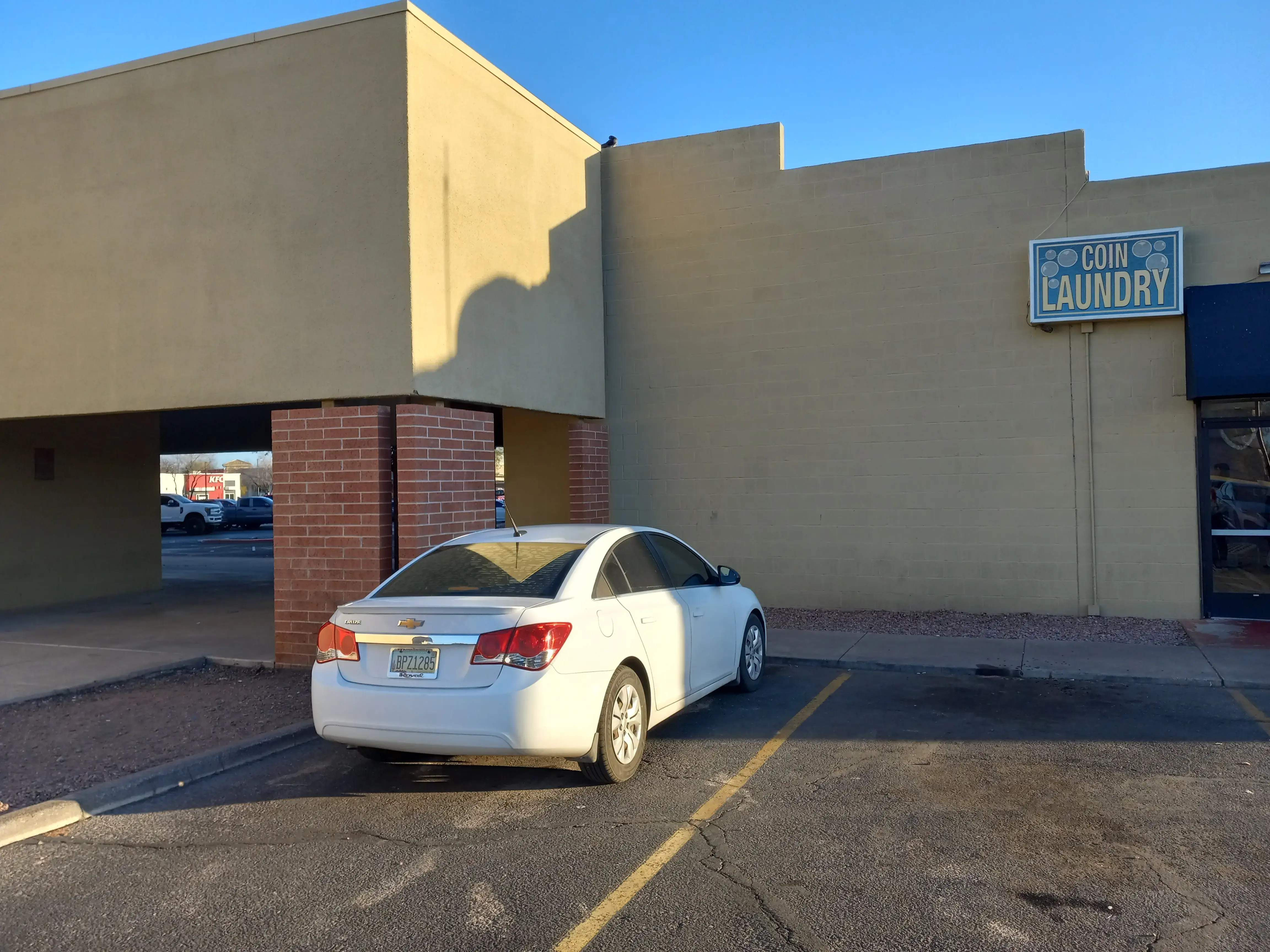 Coin Laundry - Image 10