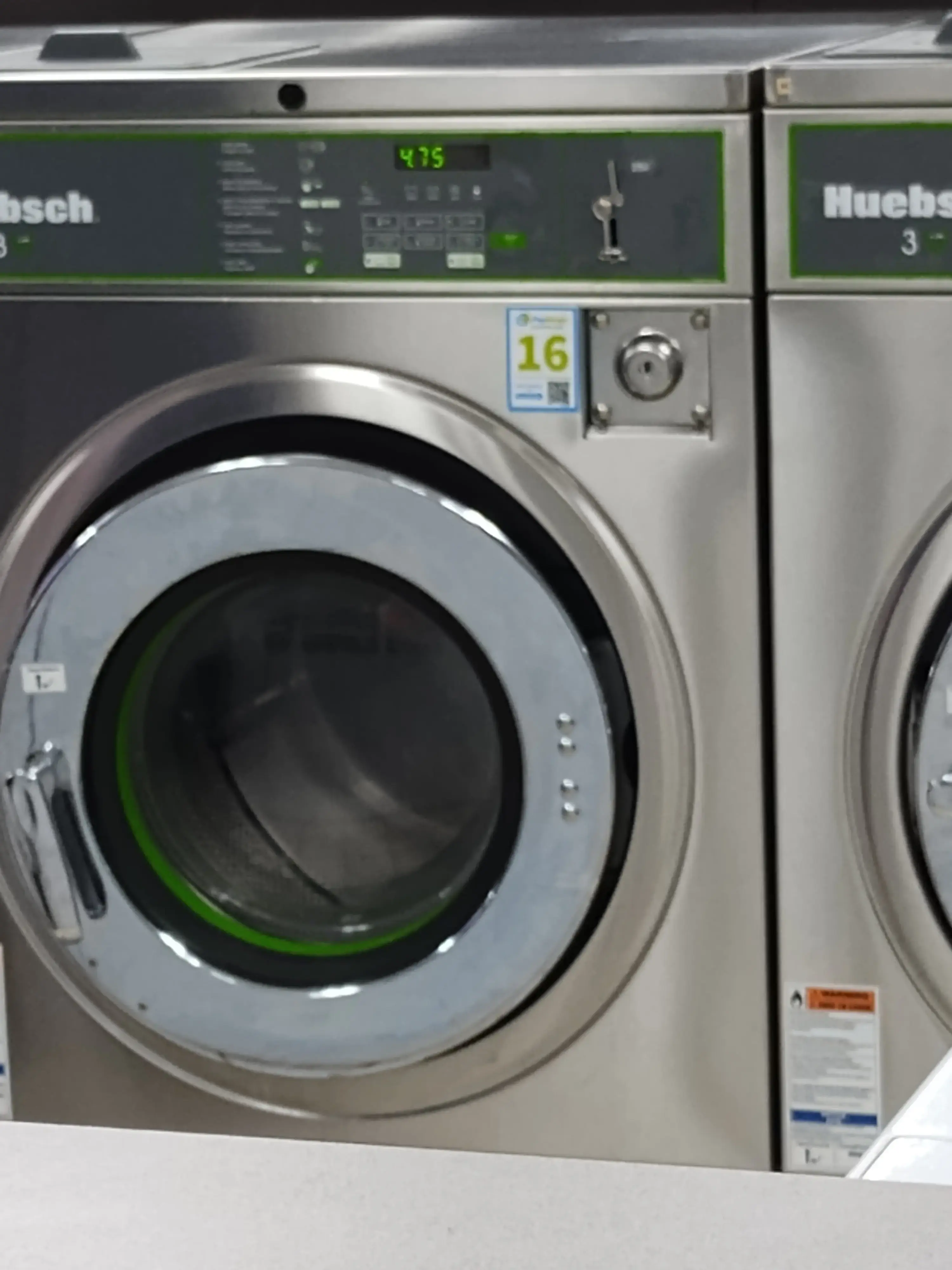 Coin Laundry thumbnail 8