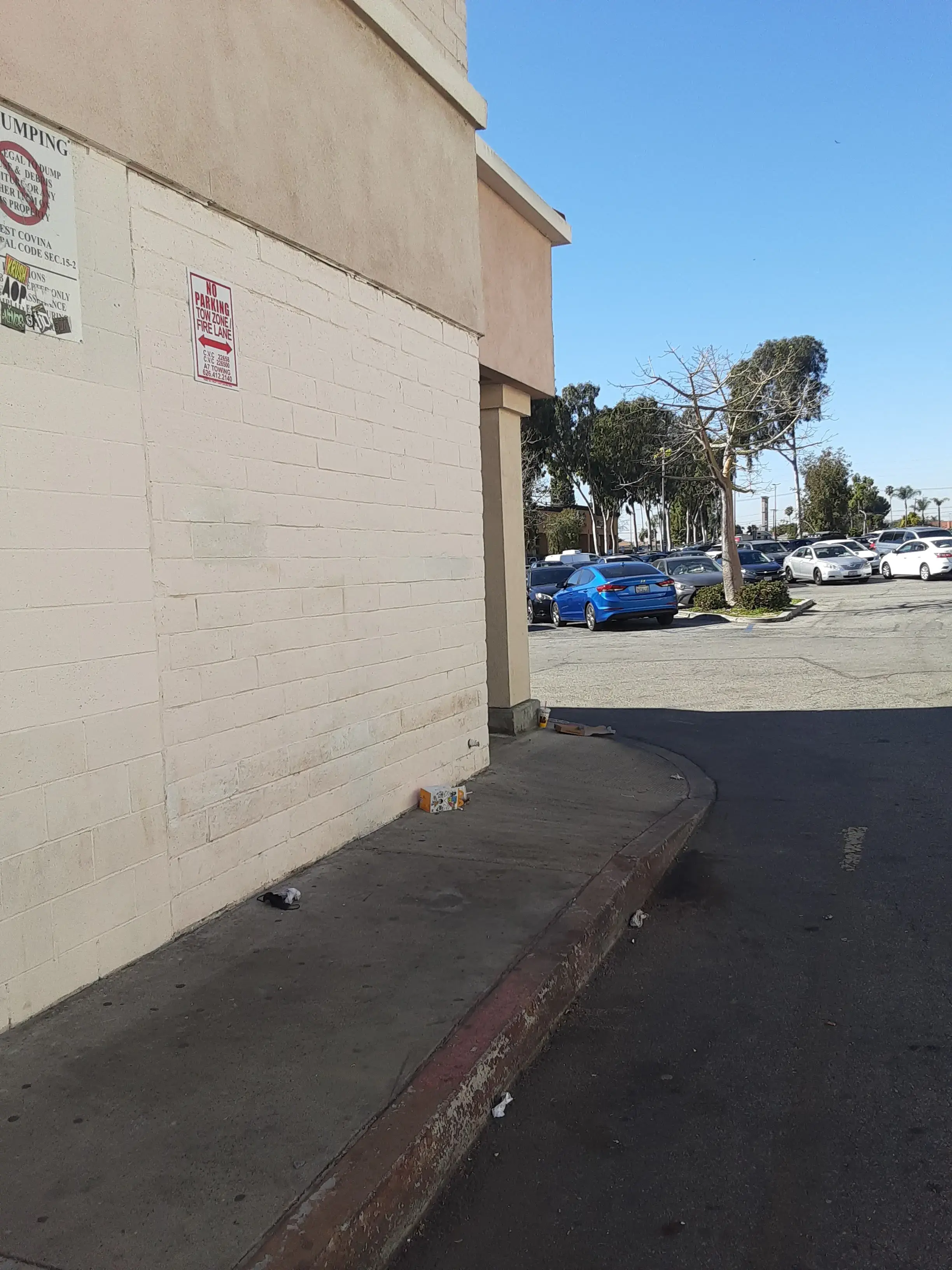 Coin Laundry thumbnail 1