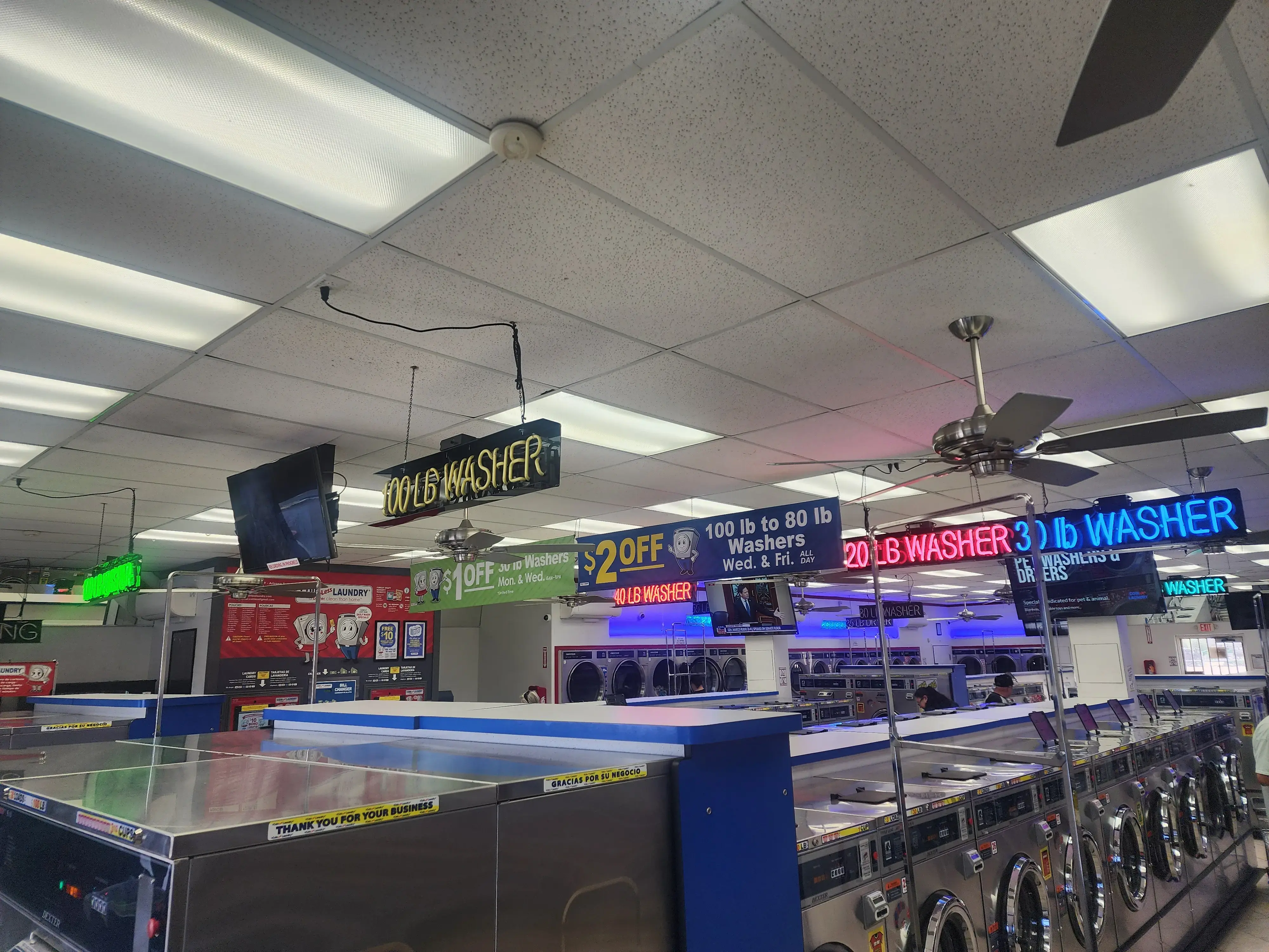 Coin Less Laundry thumbnail 12