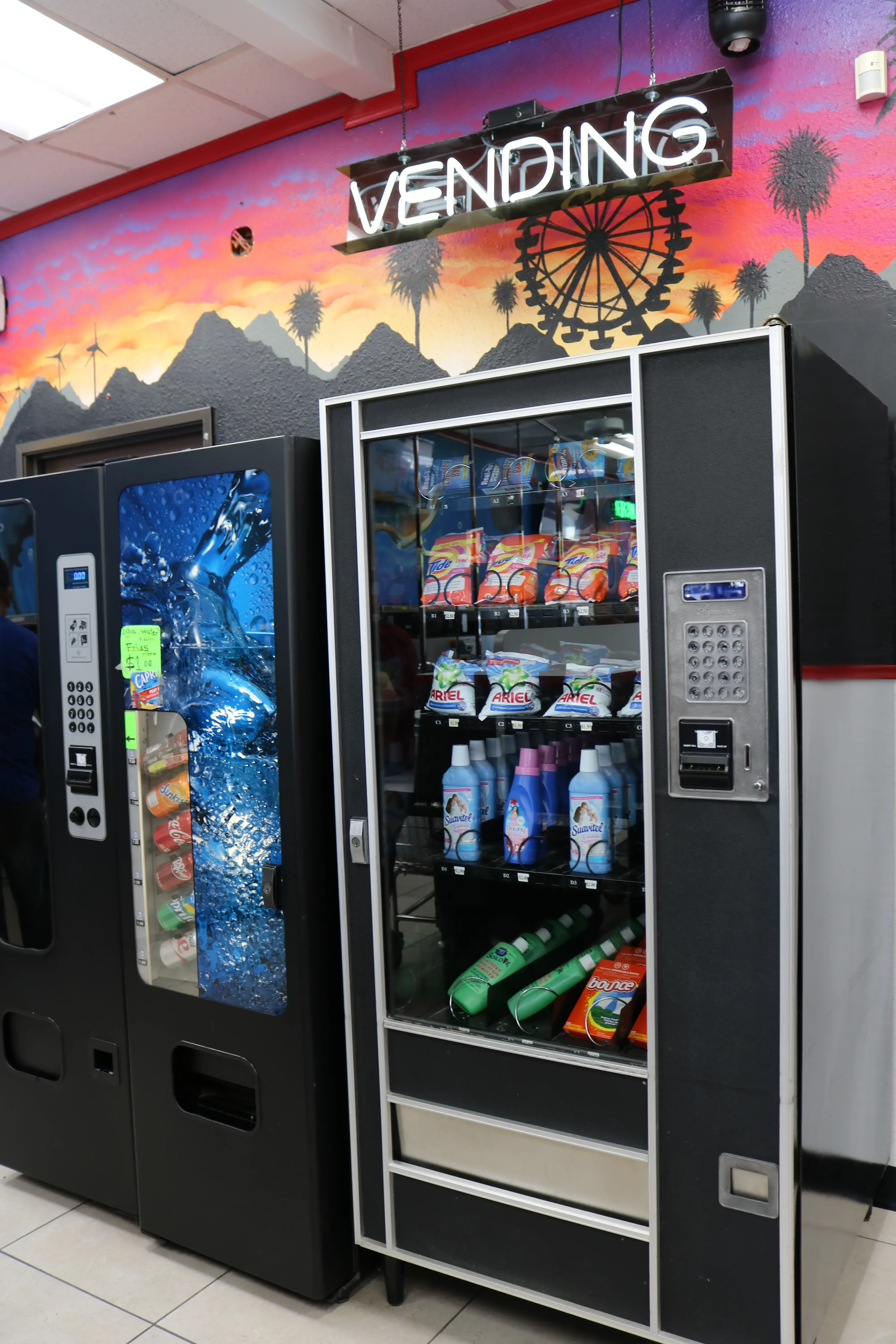 COIN Less LAUNDRY - Image 13