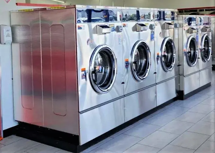 COIN Less LAUNDRY - Image 7