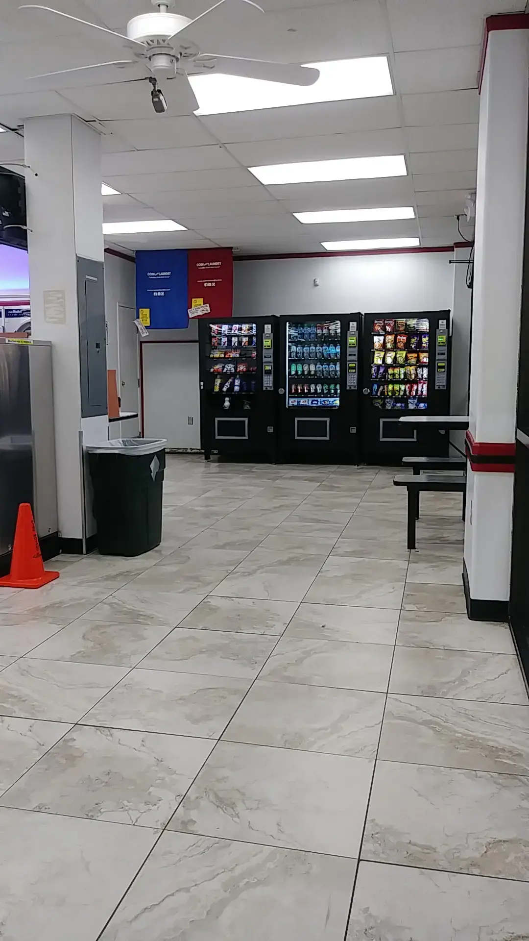 COIN Less LAUNDRY - Image 13