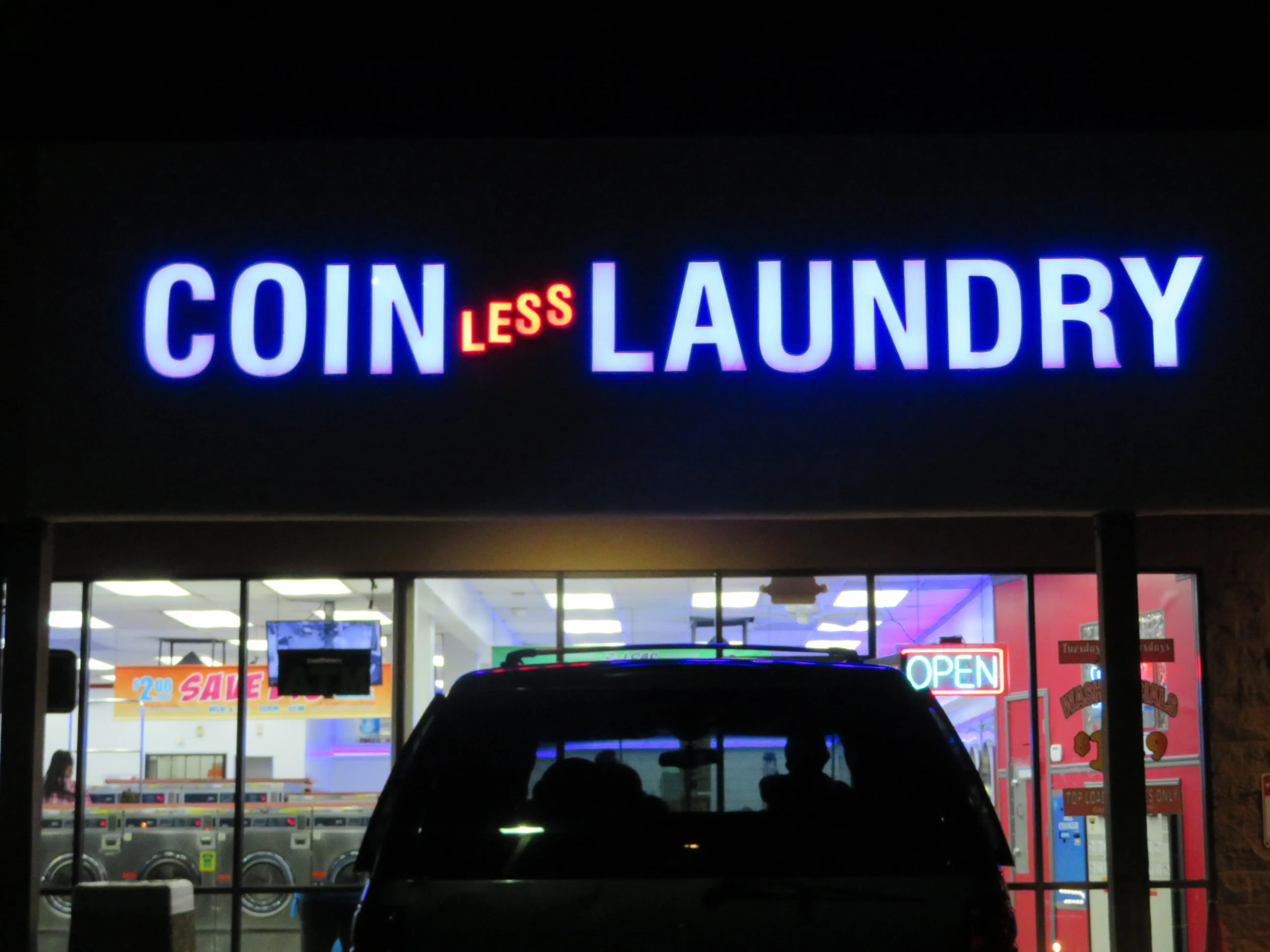 COIN Less LAUNDRY - Image 7