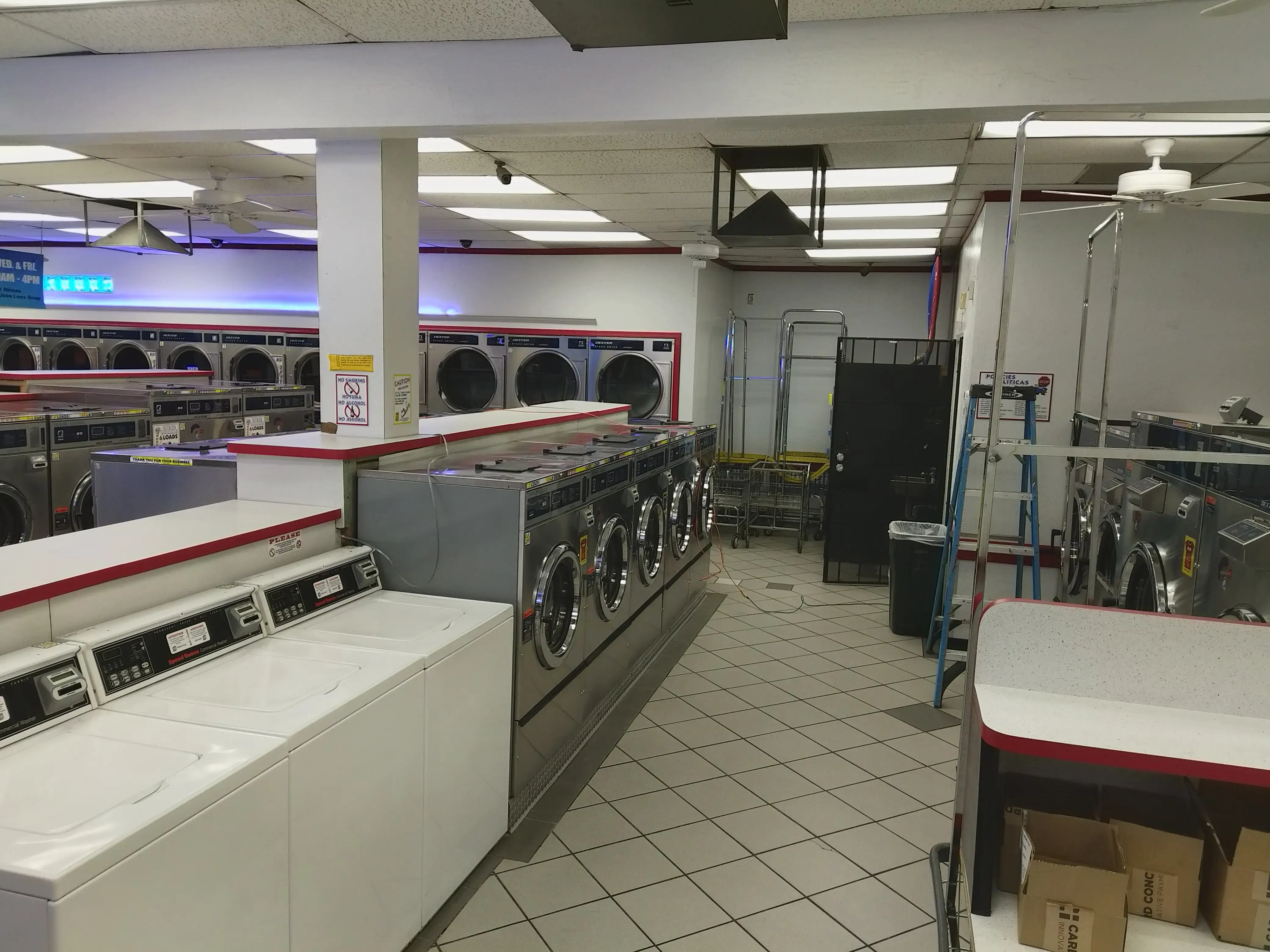COIN Less LAUNDRY - Image 14