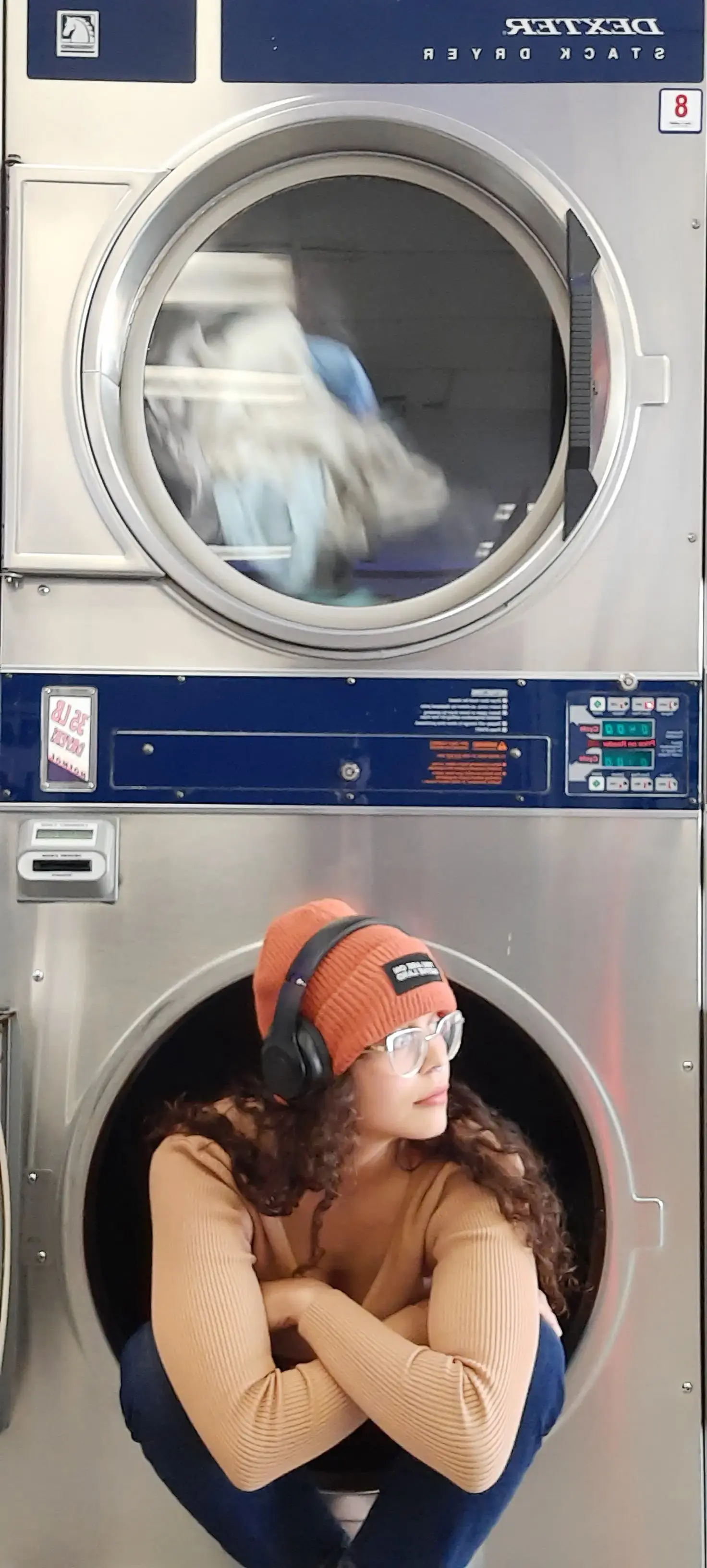 COIN Less LAUNDRY - Image 9
