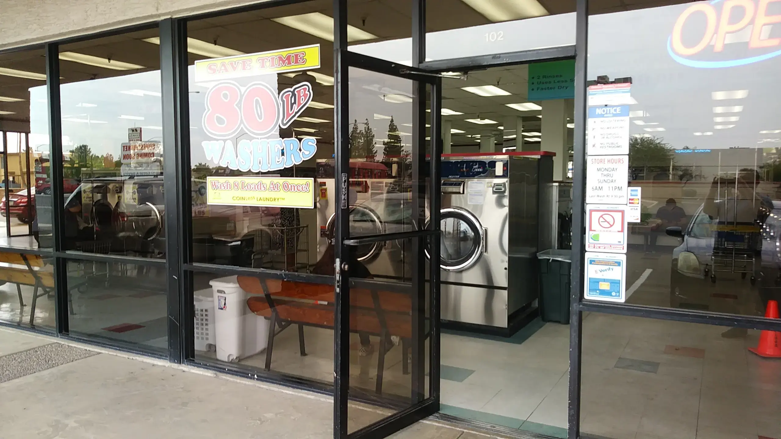 COIN Less LAUNDRY thumbnail 11