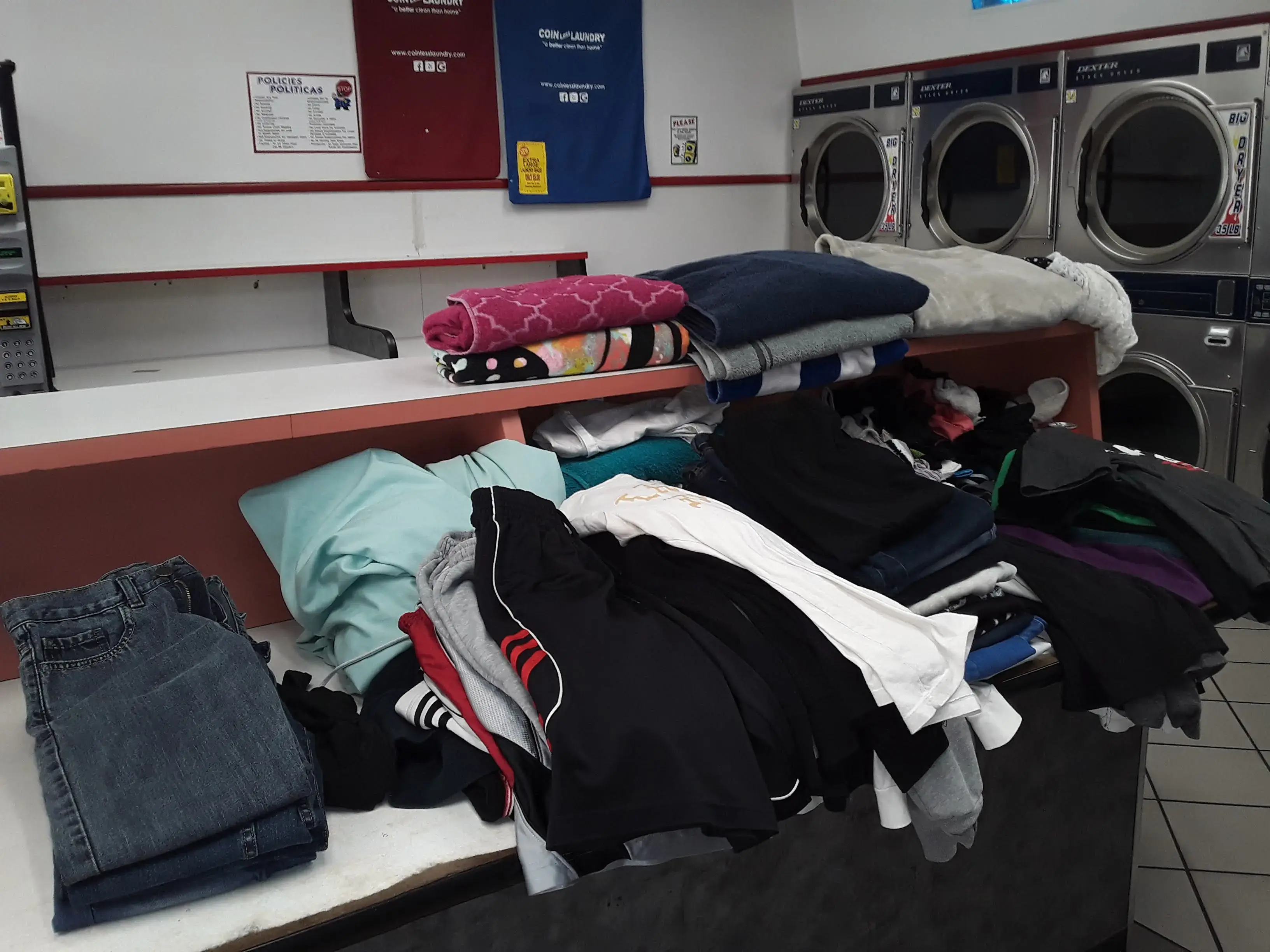 COIN Less LAUNDRY thumbnail 13