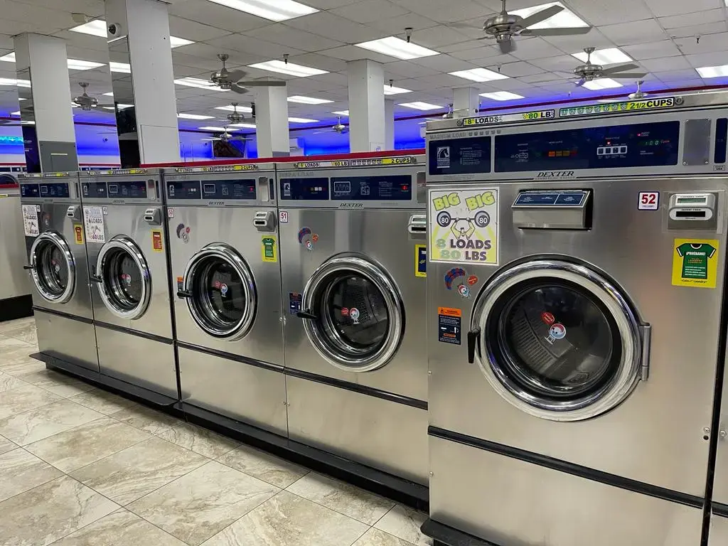 COIN Less LAUNDRY location