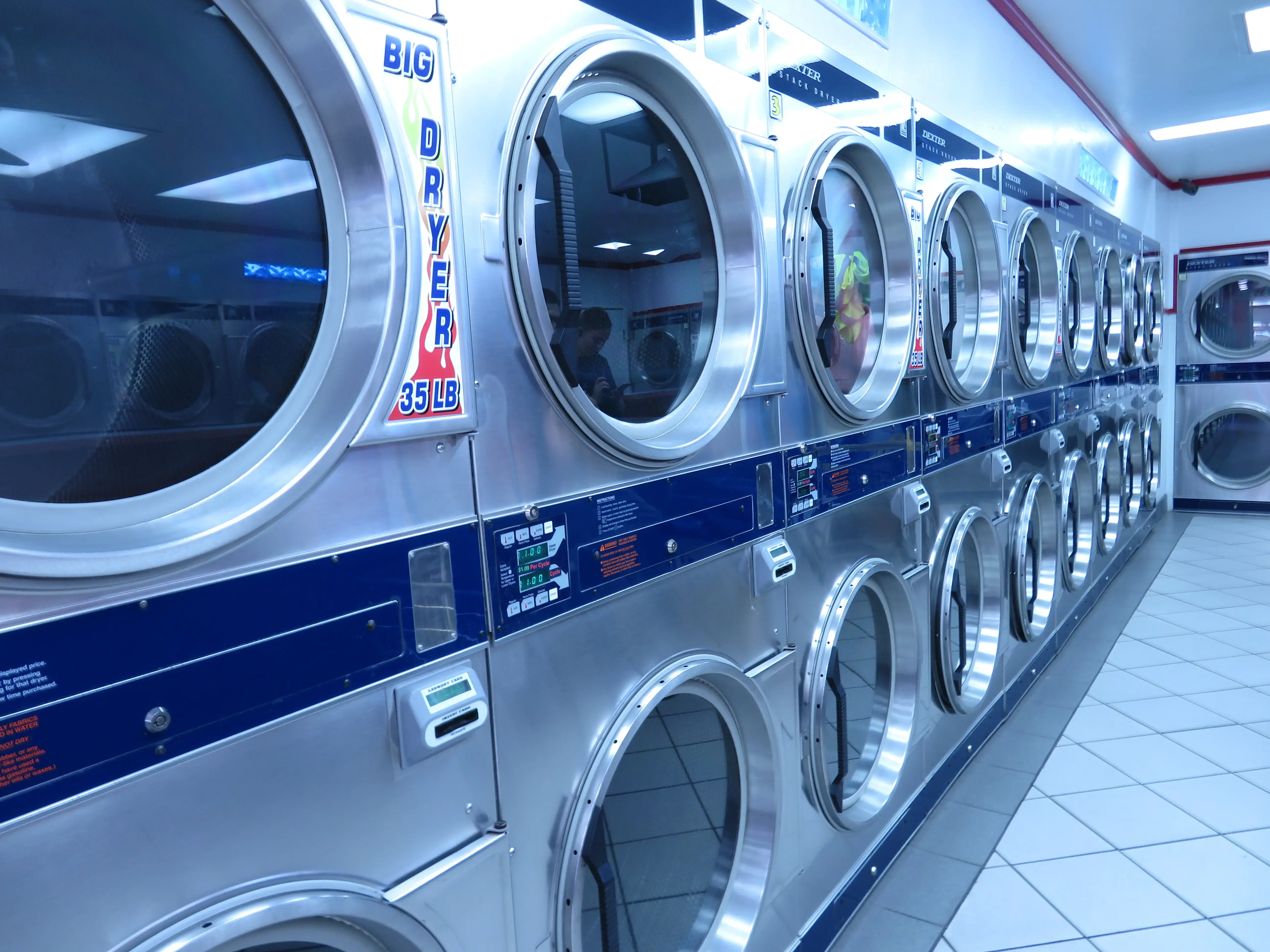 COIN Less LAUNDRY thumbnail 17