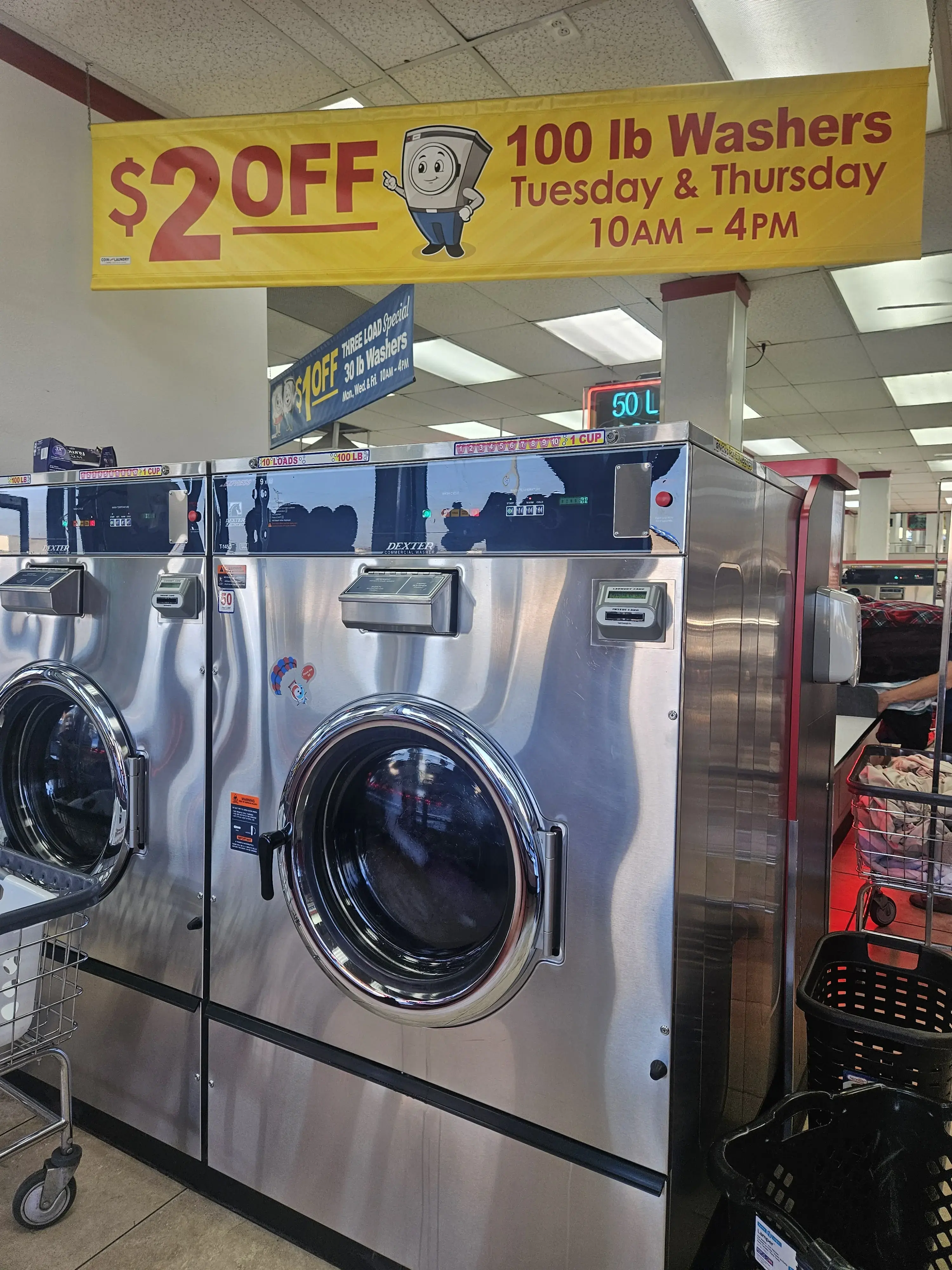 COIN Less LAUNDRY thumbnail 3