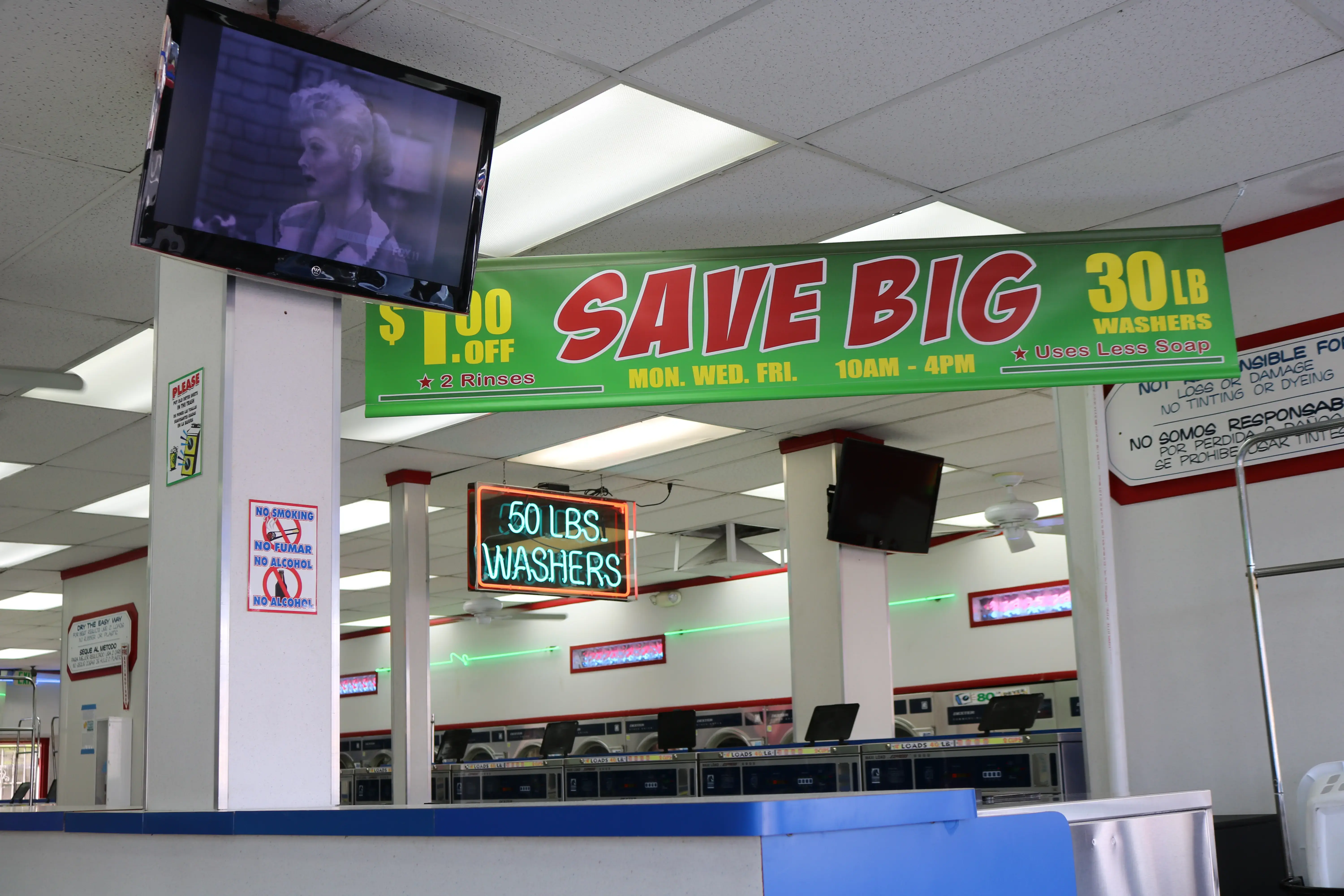 COIN Less LAUNDRY - Image 14