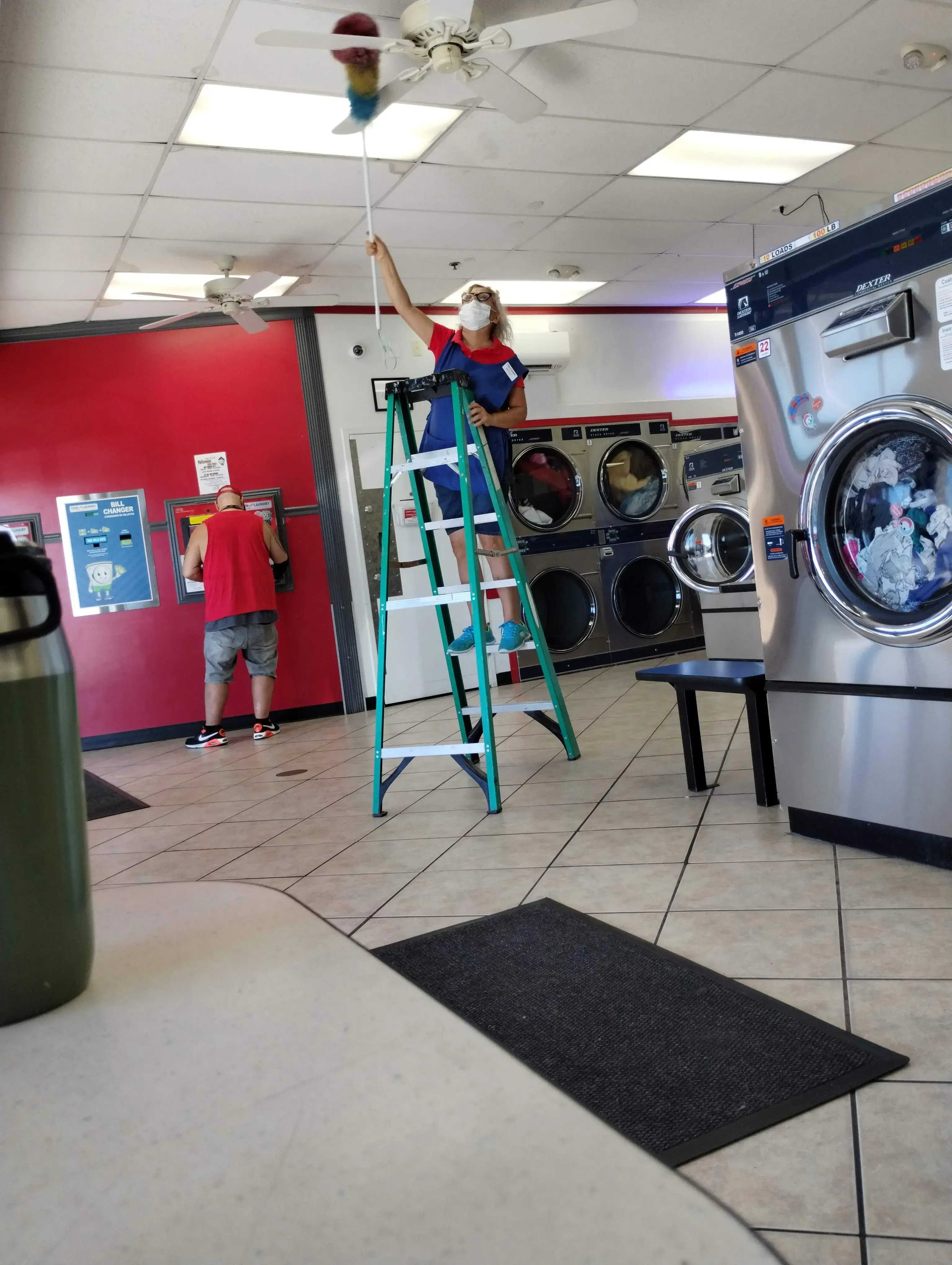 COIN Less LAUNDRY thumbnail 6