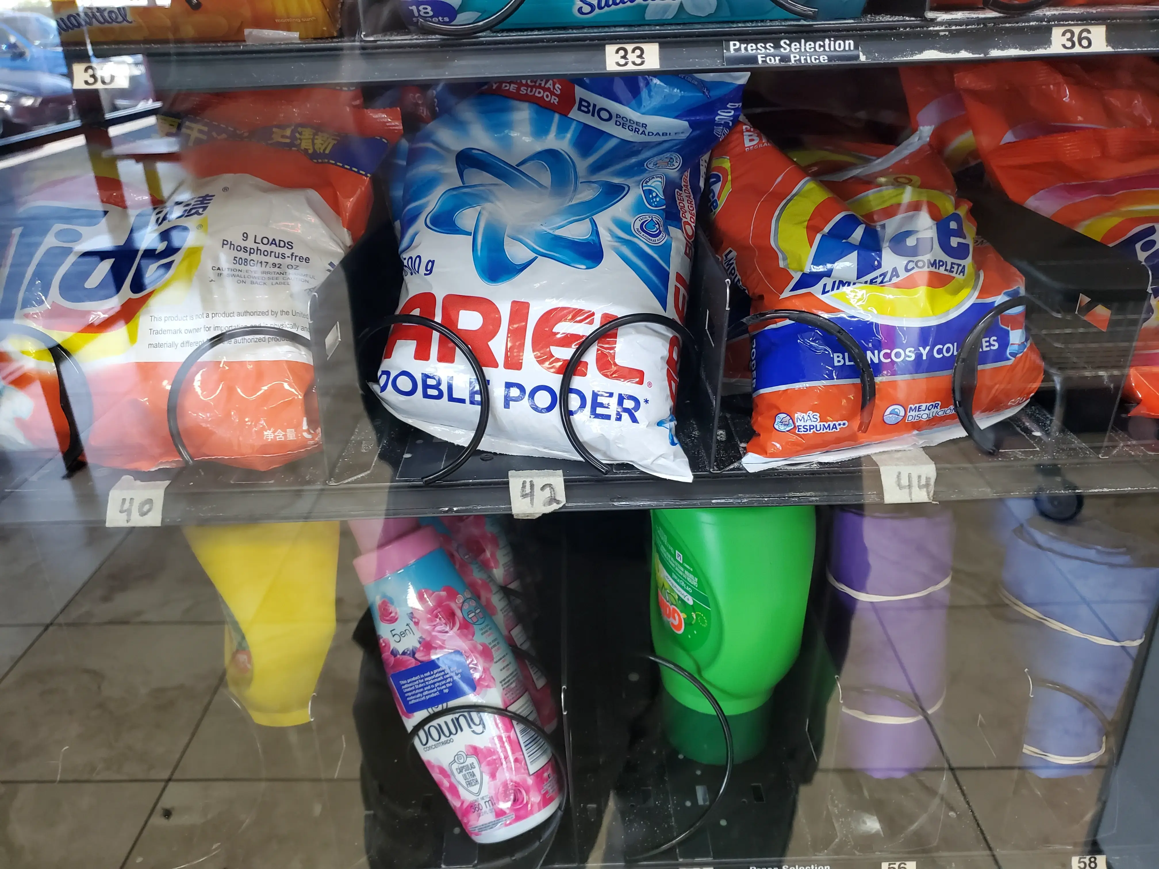 COIN Less LAUNDRY - Image 18