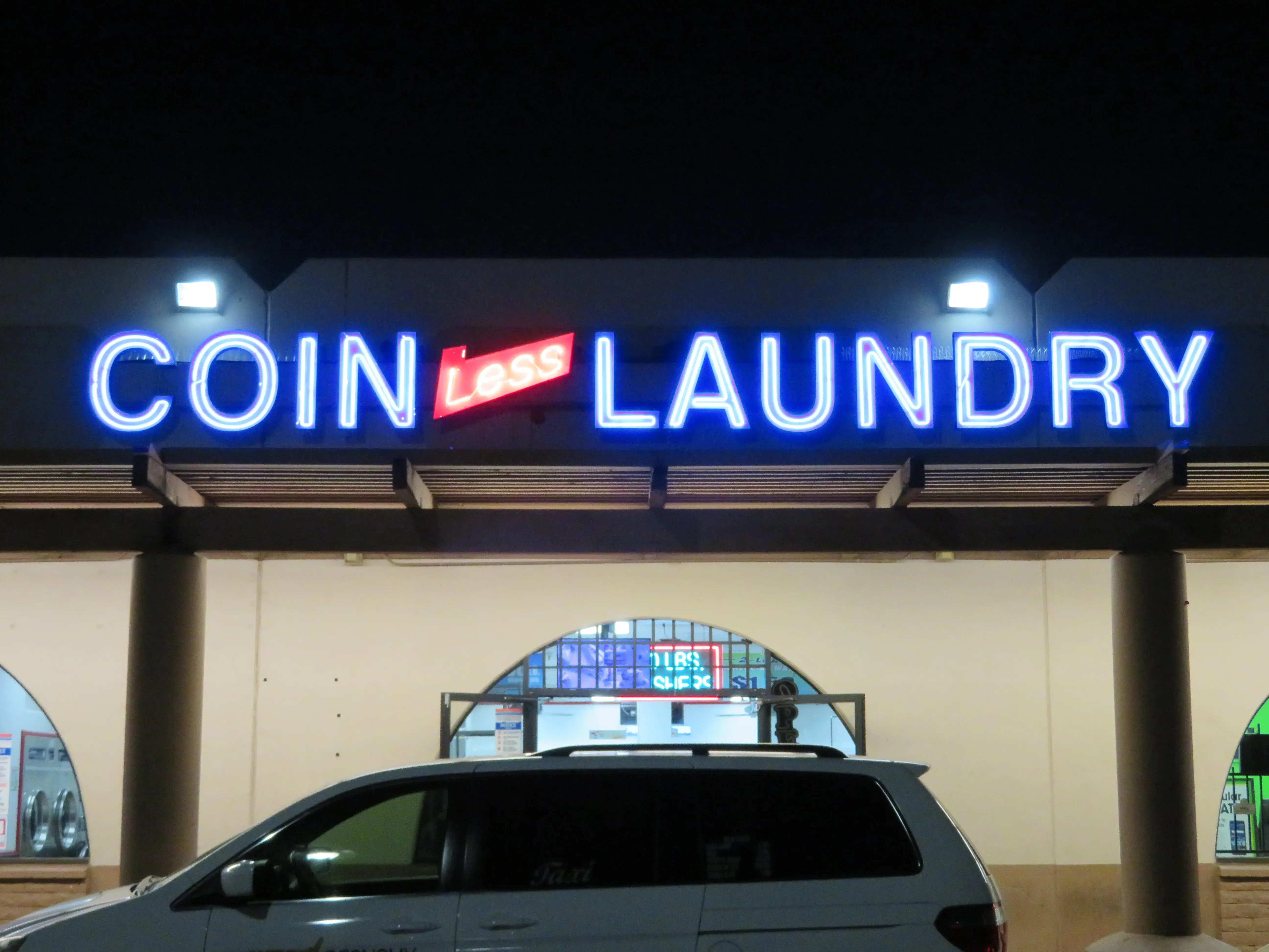 COIN Less LAUNDRY - Image 8