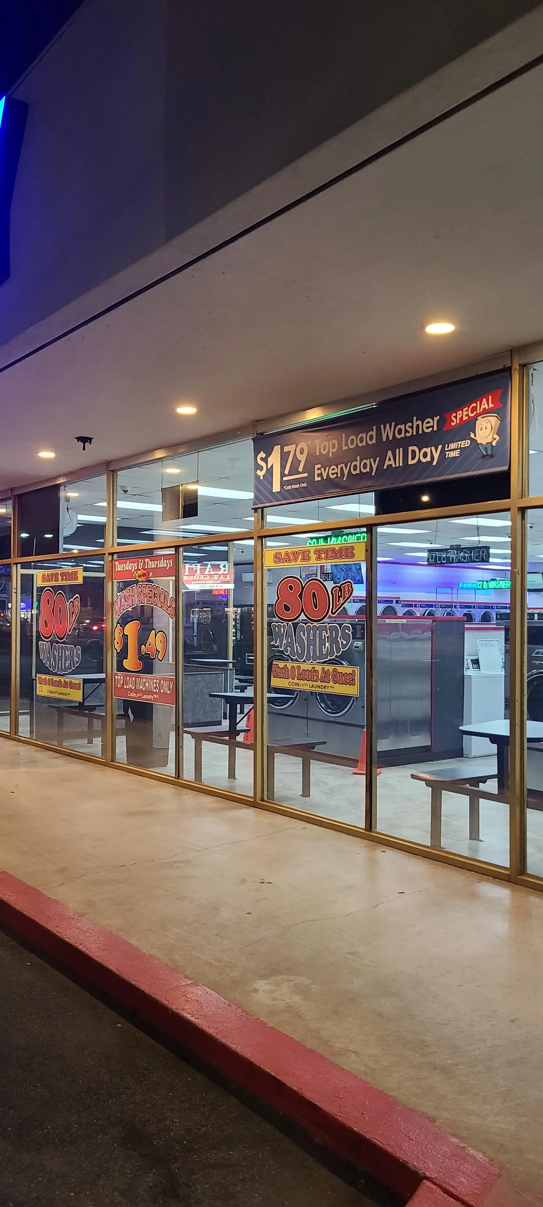 COIN Less LAUNDRY - Image 18