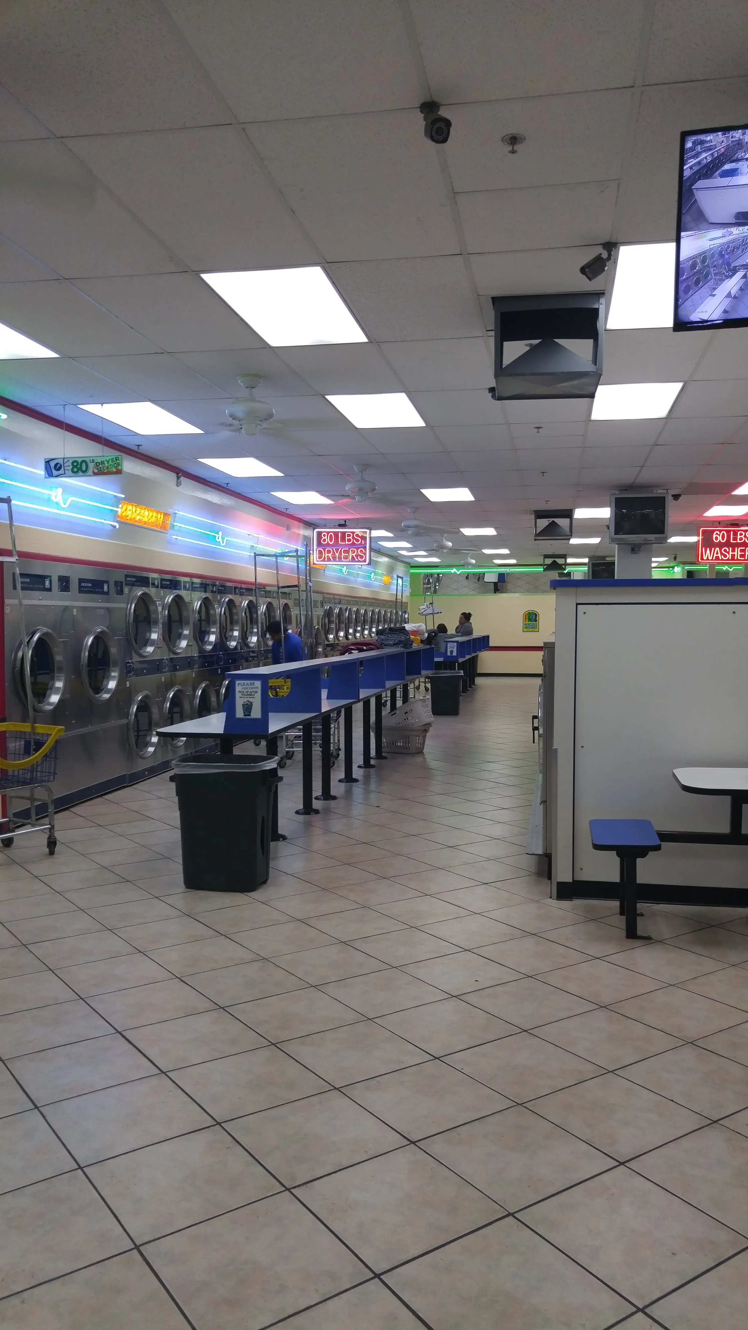 COIN Less LAUNDRY thumbnail 19