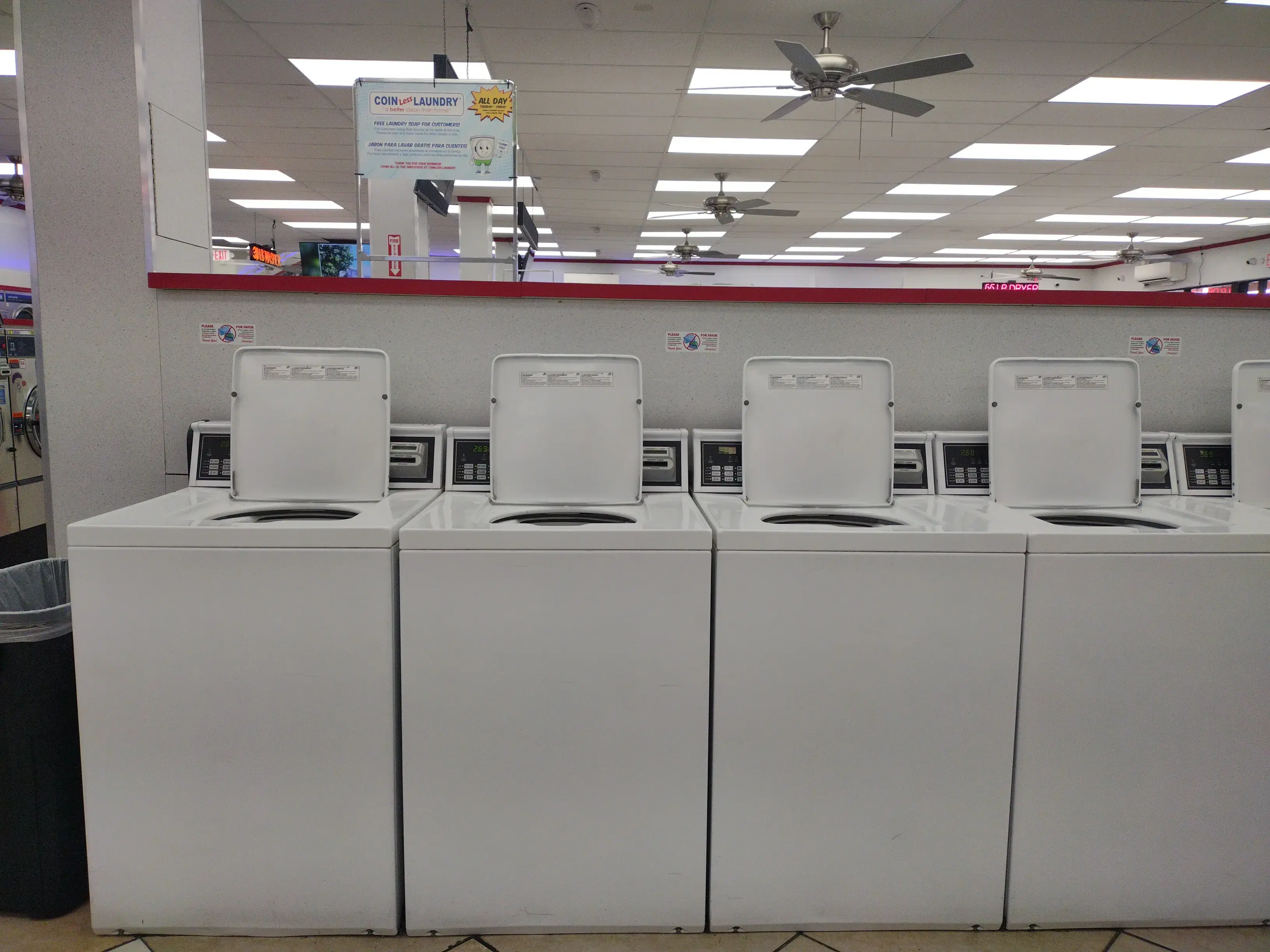 COIN Less LAUNDRY thumbnail 13