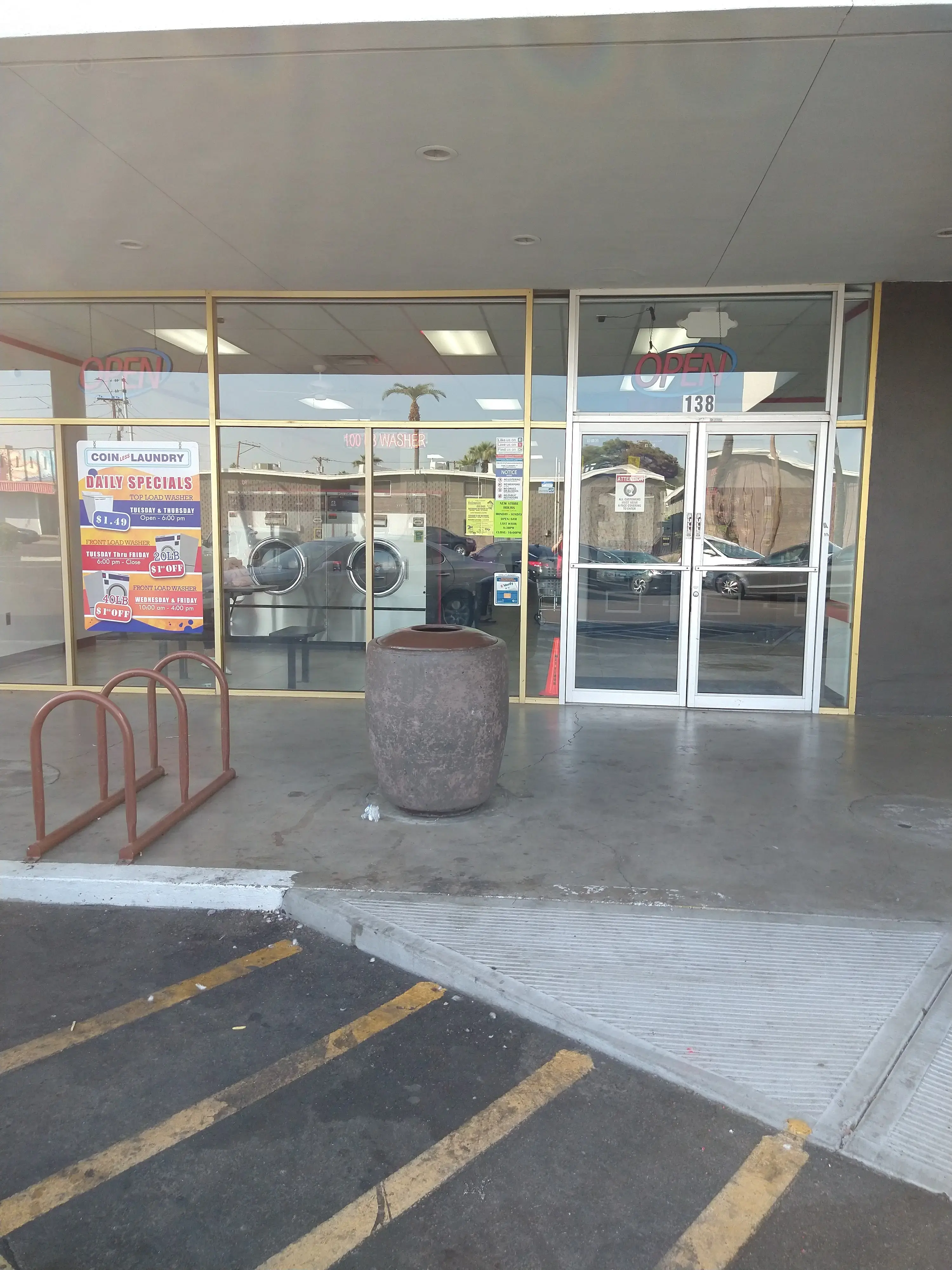 COIN Less LAUNDRY - Image 15