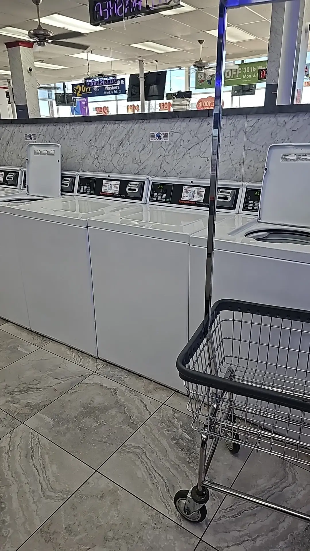 COIN Less LAUNDRY - Image 8