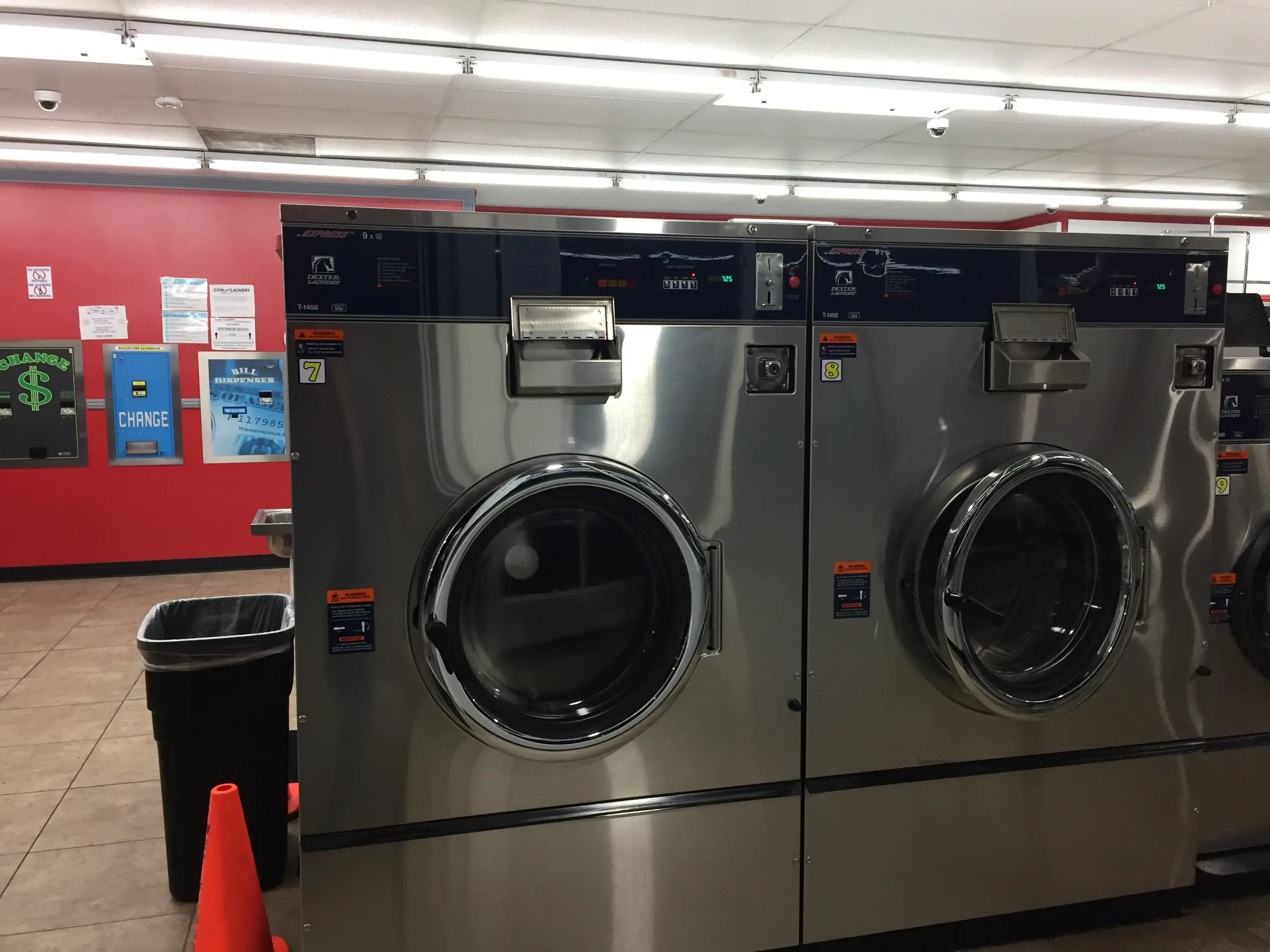 COIN Less LAUNDRY thumbnail 13