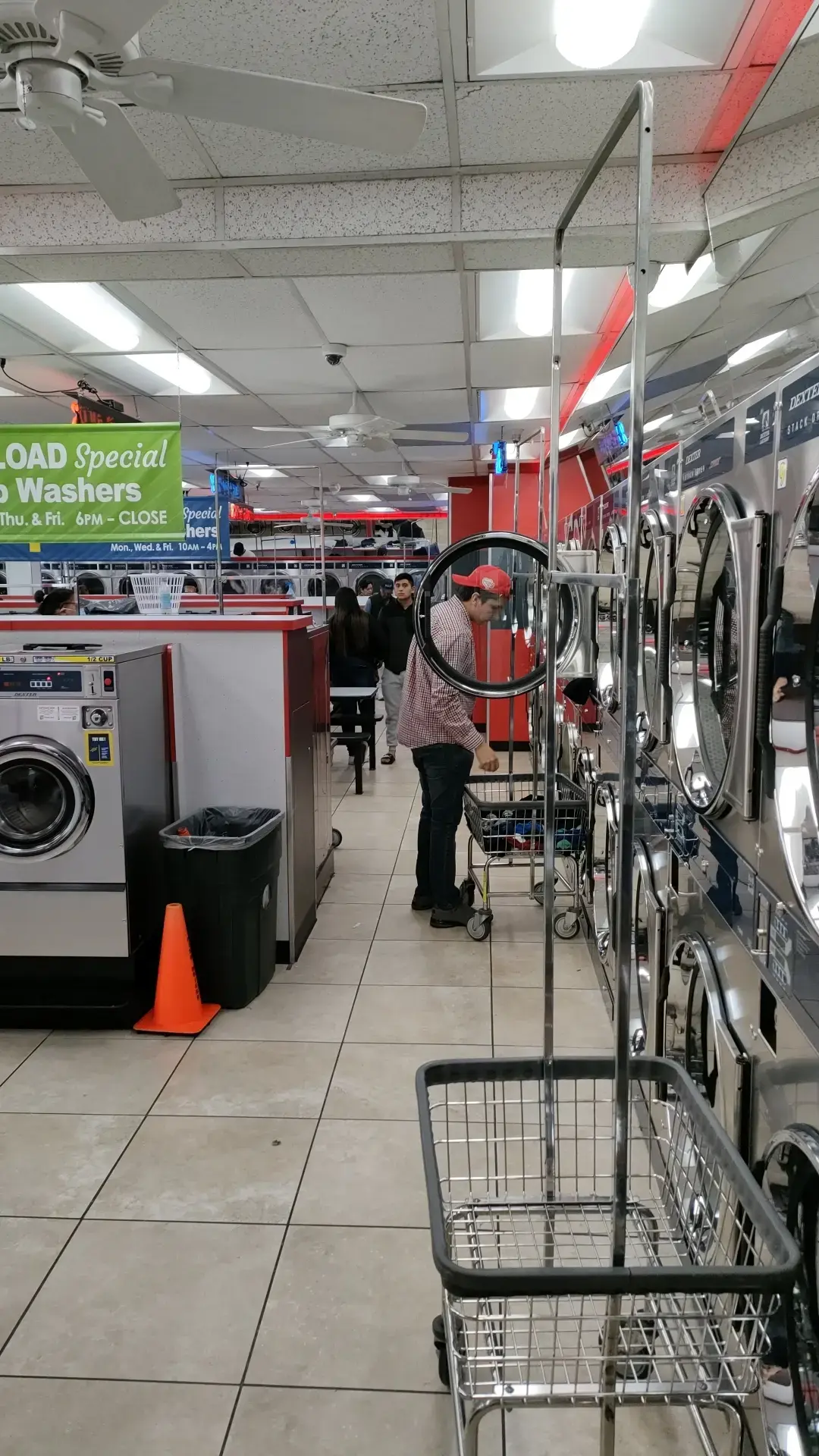 COIN Less LAUNDRY thumbnail 17
