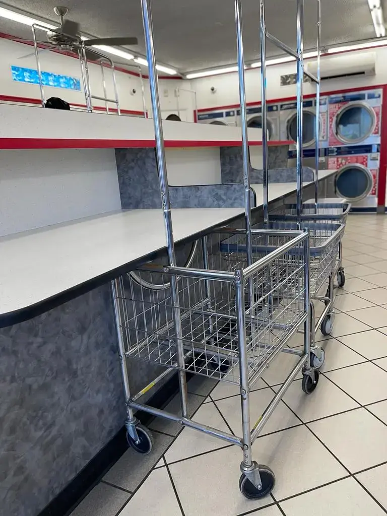 COIN Less LAUNDRY thumbnail 4